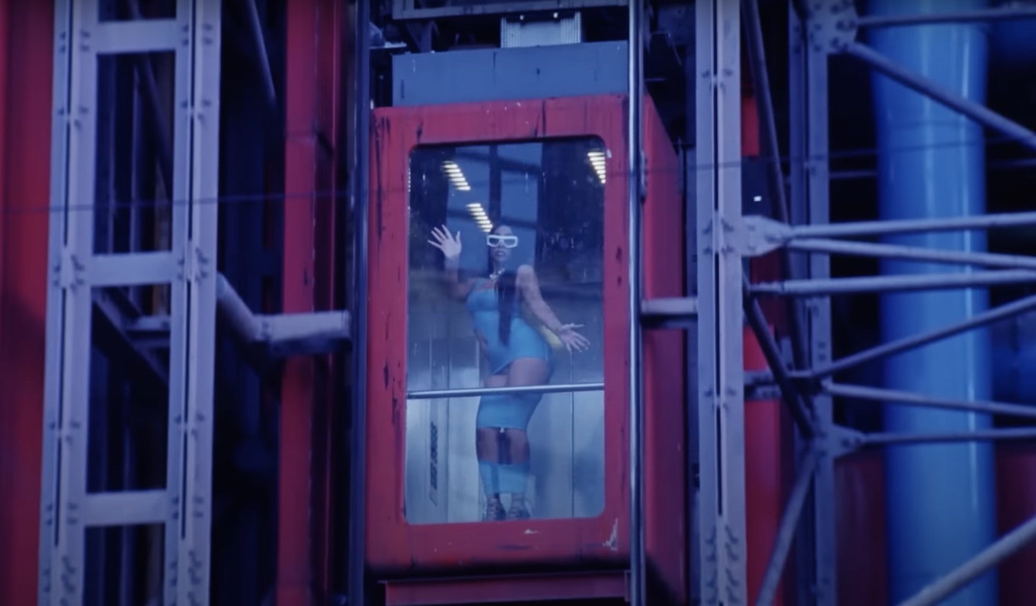 Kali uchis no hay ley visualiser youtube