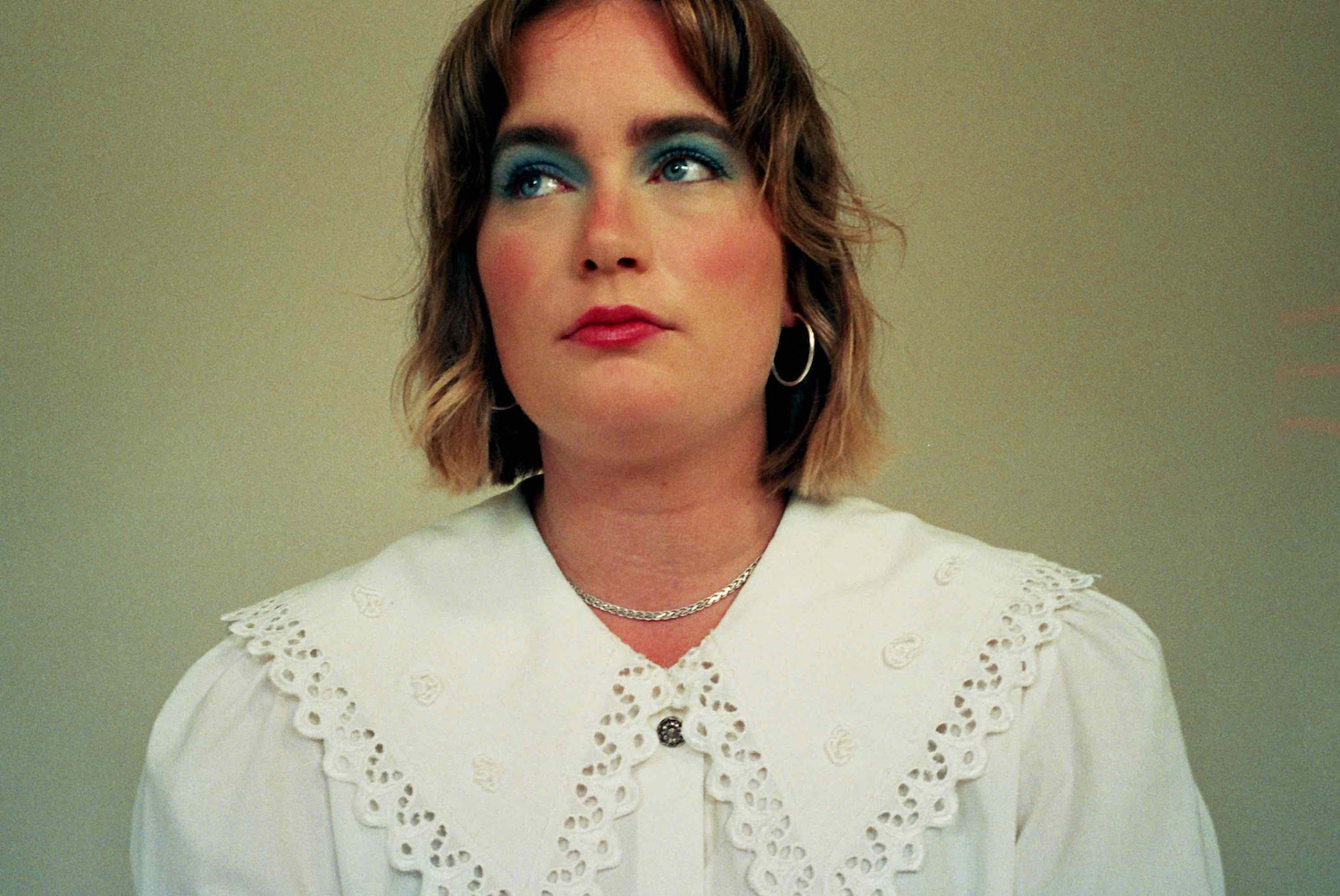 Katy j pearson alligator press shot 2022