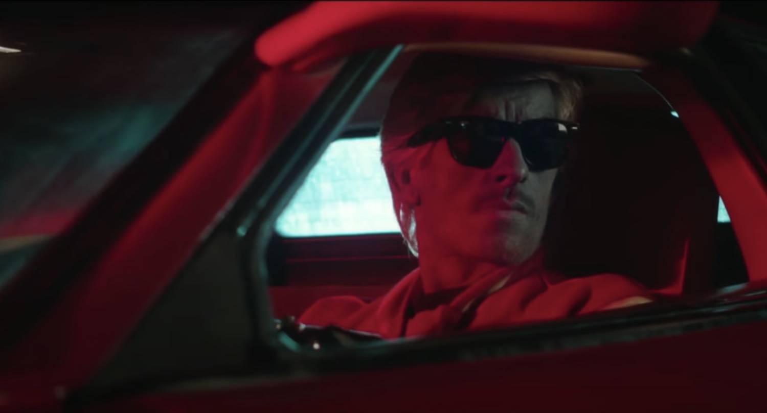 Kavinsky odd look video youtube