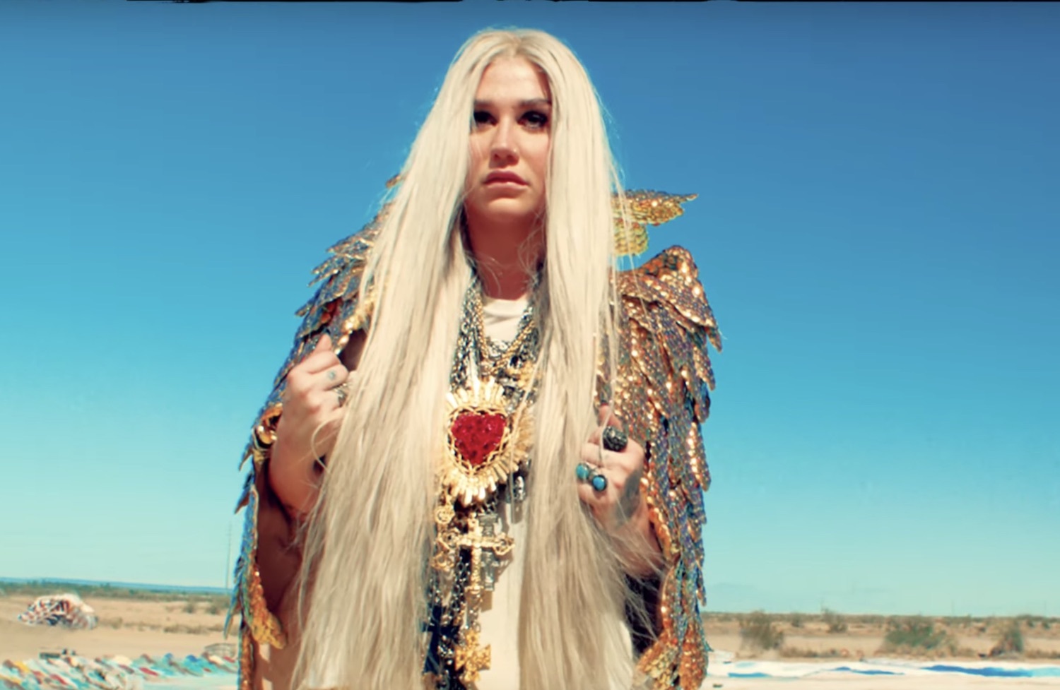 Kesha high road trailer
