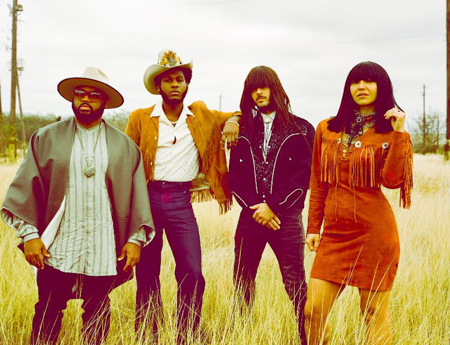 Khruangbin leon bridges chocolate hills press shot 2022