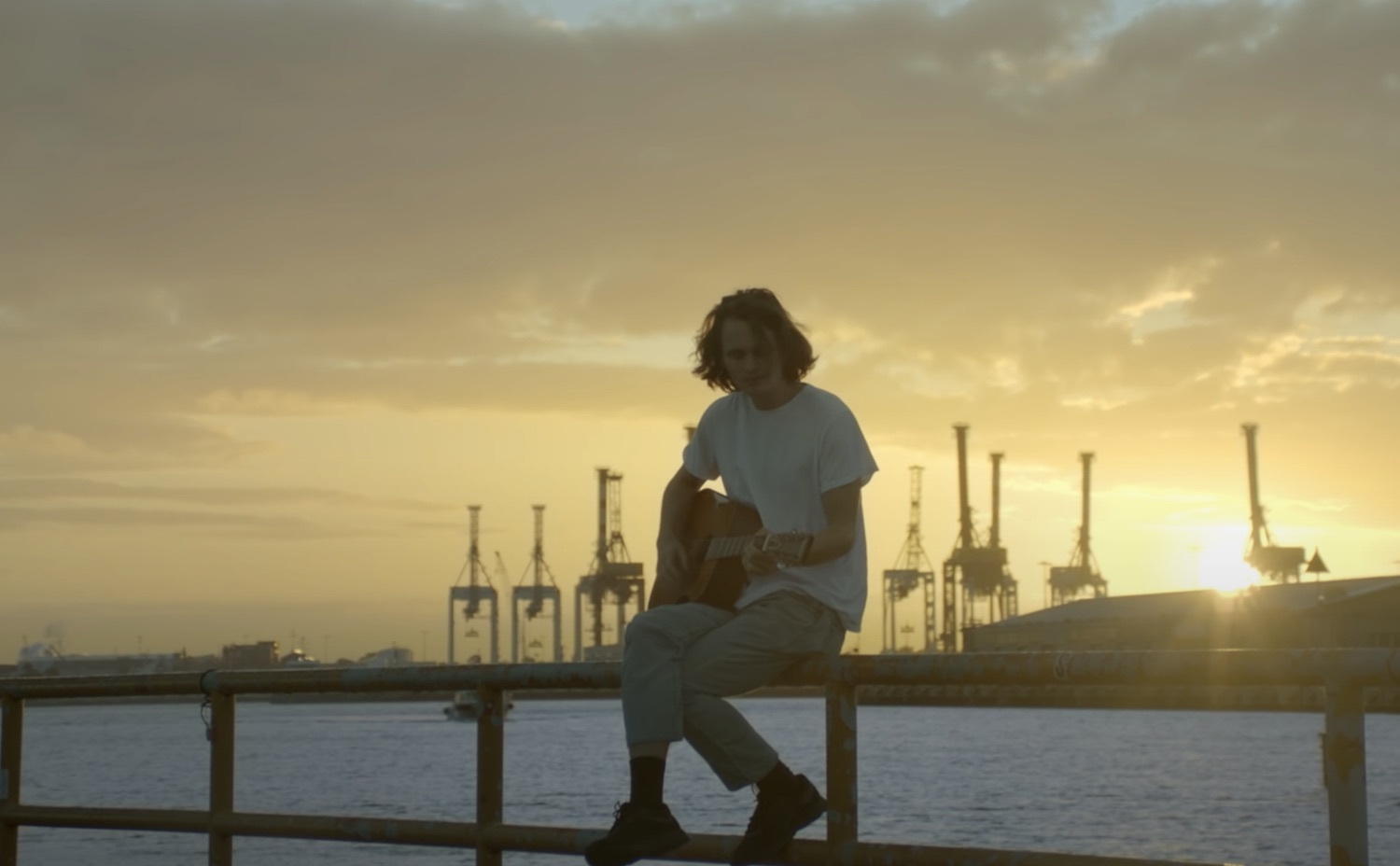 King gizzard and the lizard wizard honey video