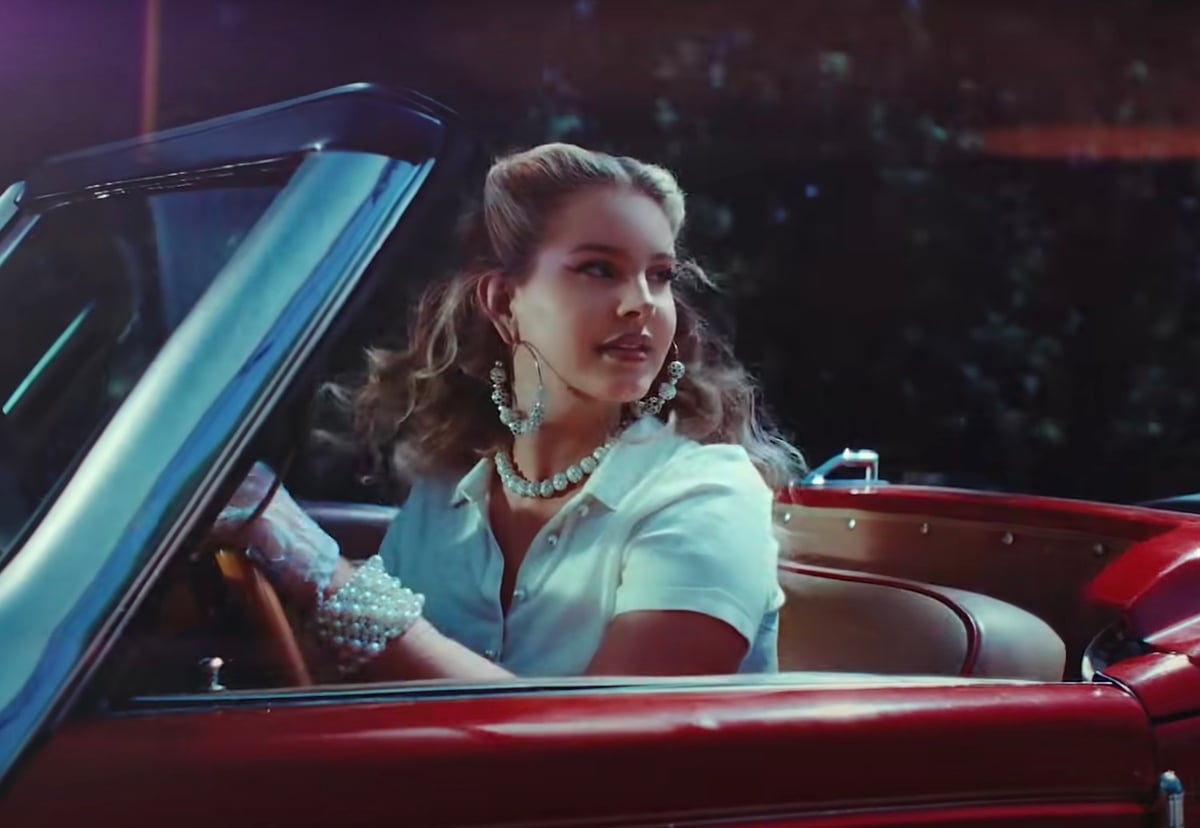 Lana Del Rey uploads clip of "White Dress" ahead of new album arriving later this week | The Line of Best Fit Lana Del Rey uploads clip of "White Dress" ahead of new album arriving later this week | The Line of Best Fit