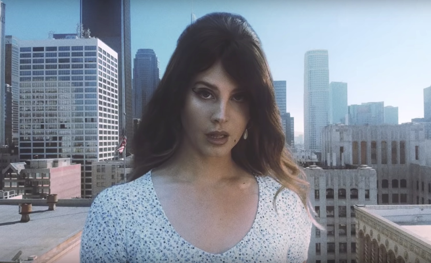 Lana del rey doin time video