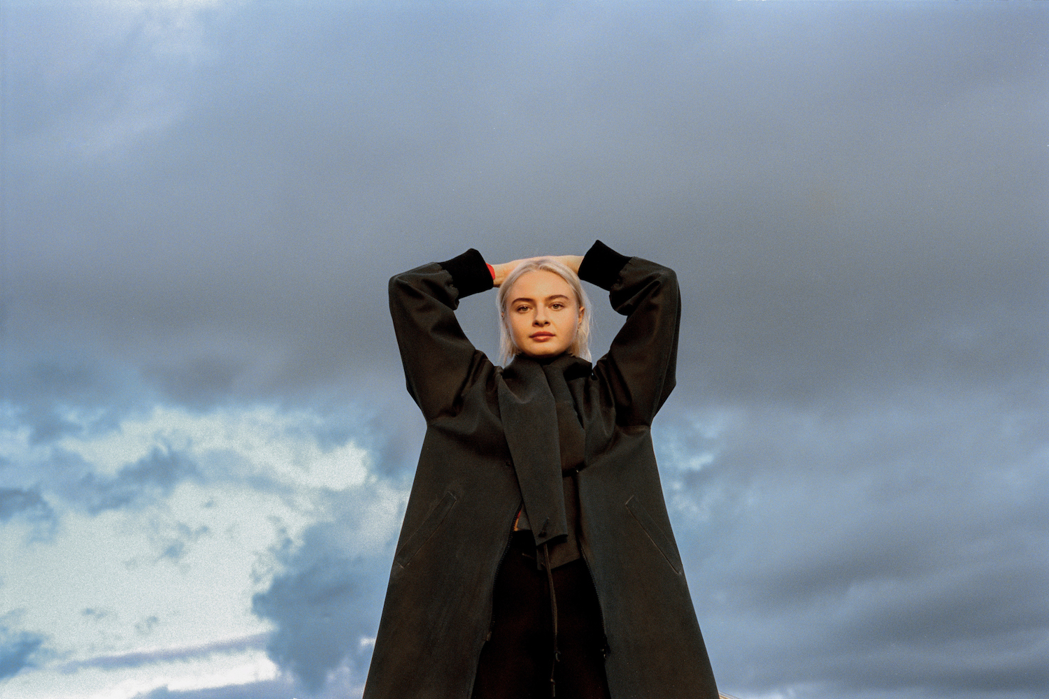 Lapsley Alexandra Waespi 49 r01