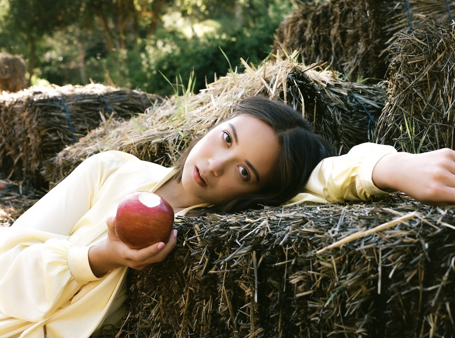 Laufey Press Shot credit Gemma Warren