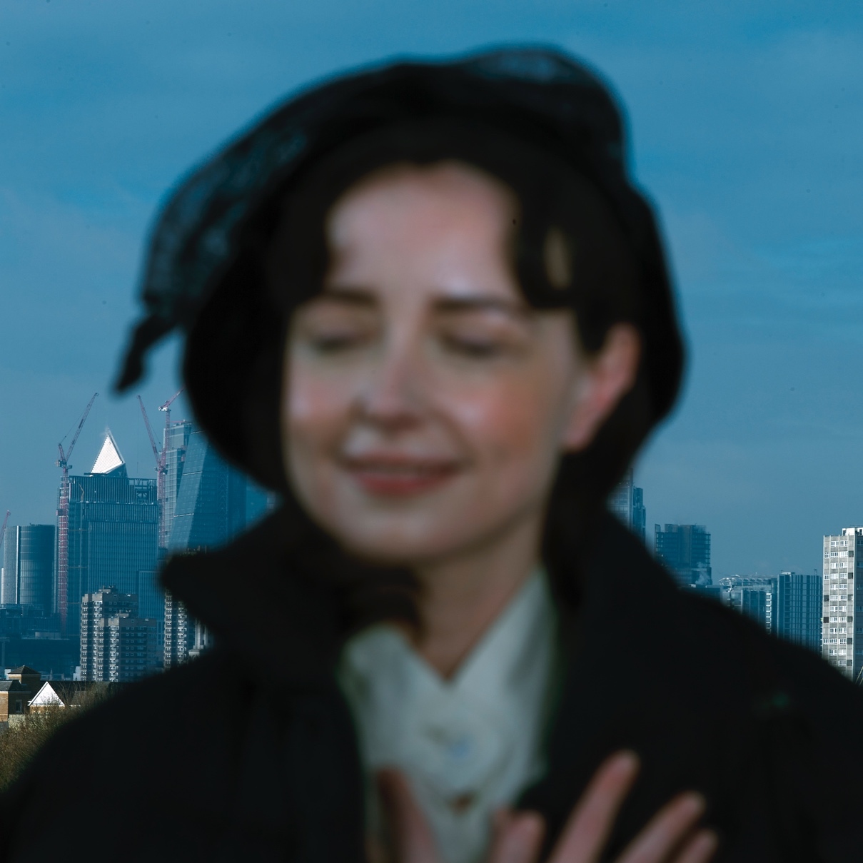 Laura groves bella union