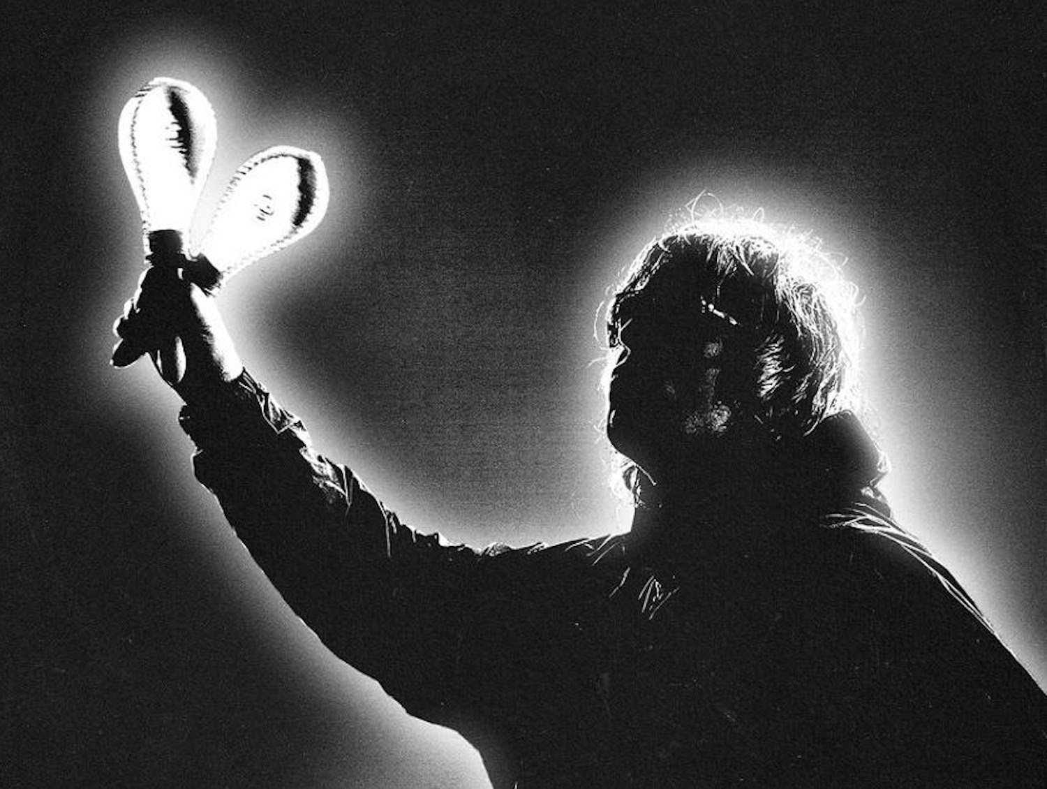 Liam gallagher everythings electric single art