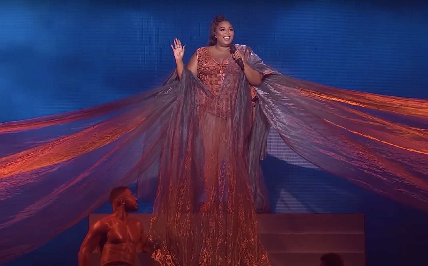 Lizzo brits 2020 performance youtube