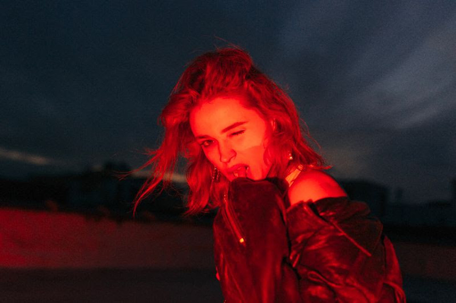 Lolo zouai money diamonds roses