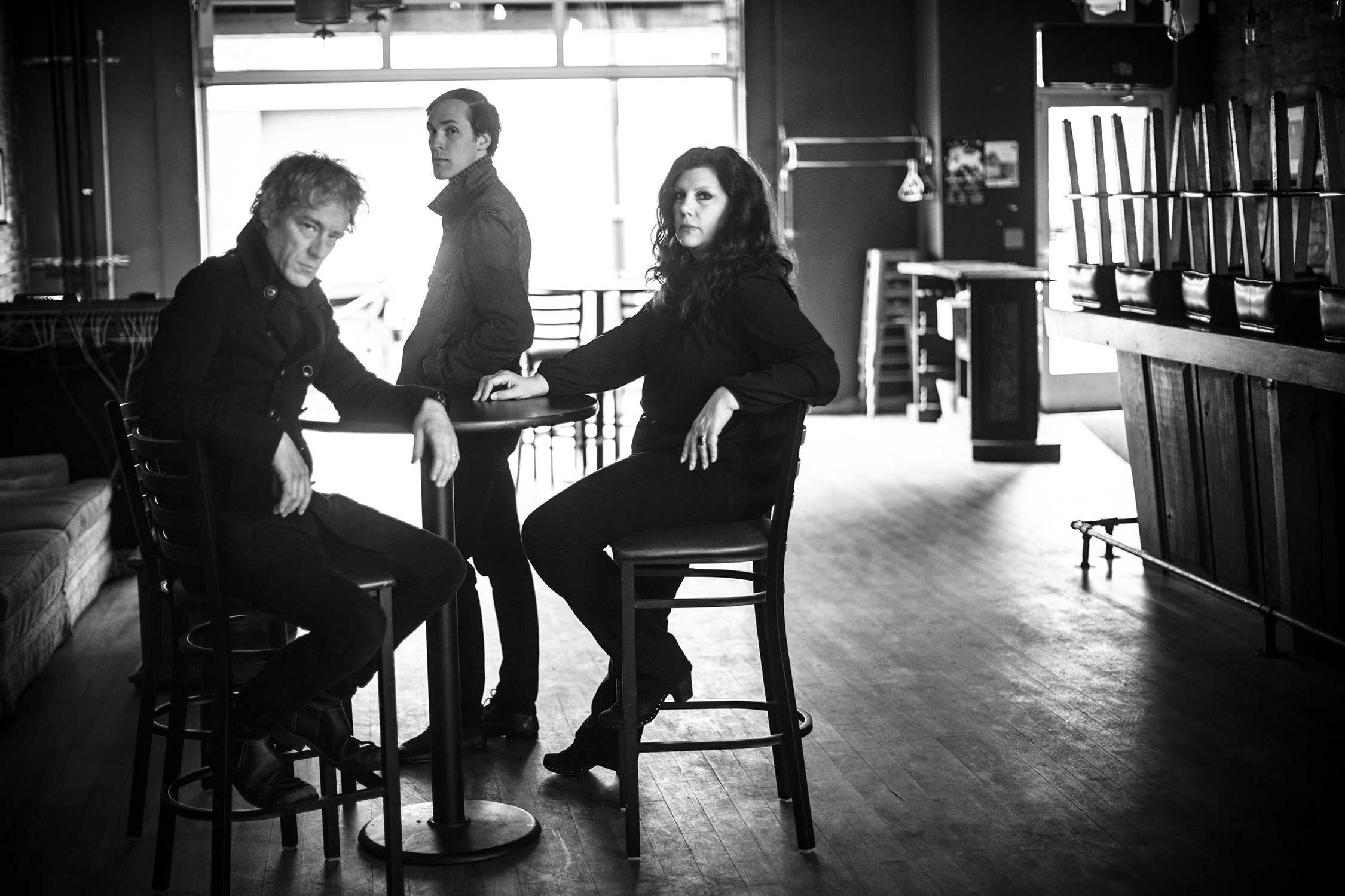 Low 2018 promo 04 shellymosman 2250x1500 300