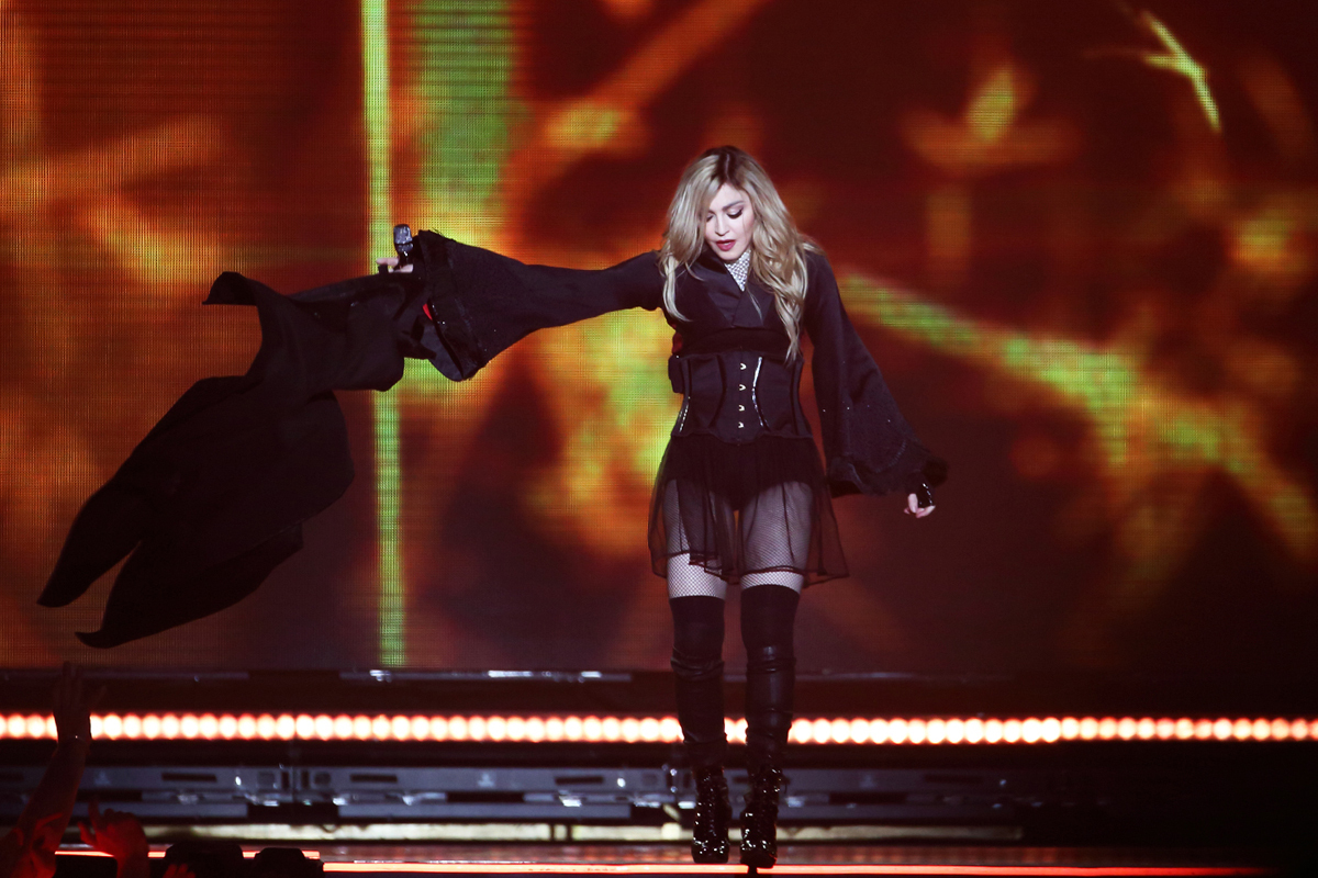 Madonna barclaycard 1612 bc13