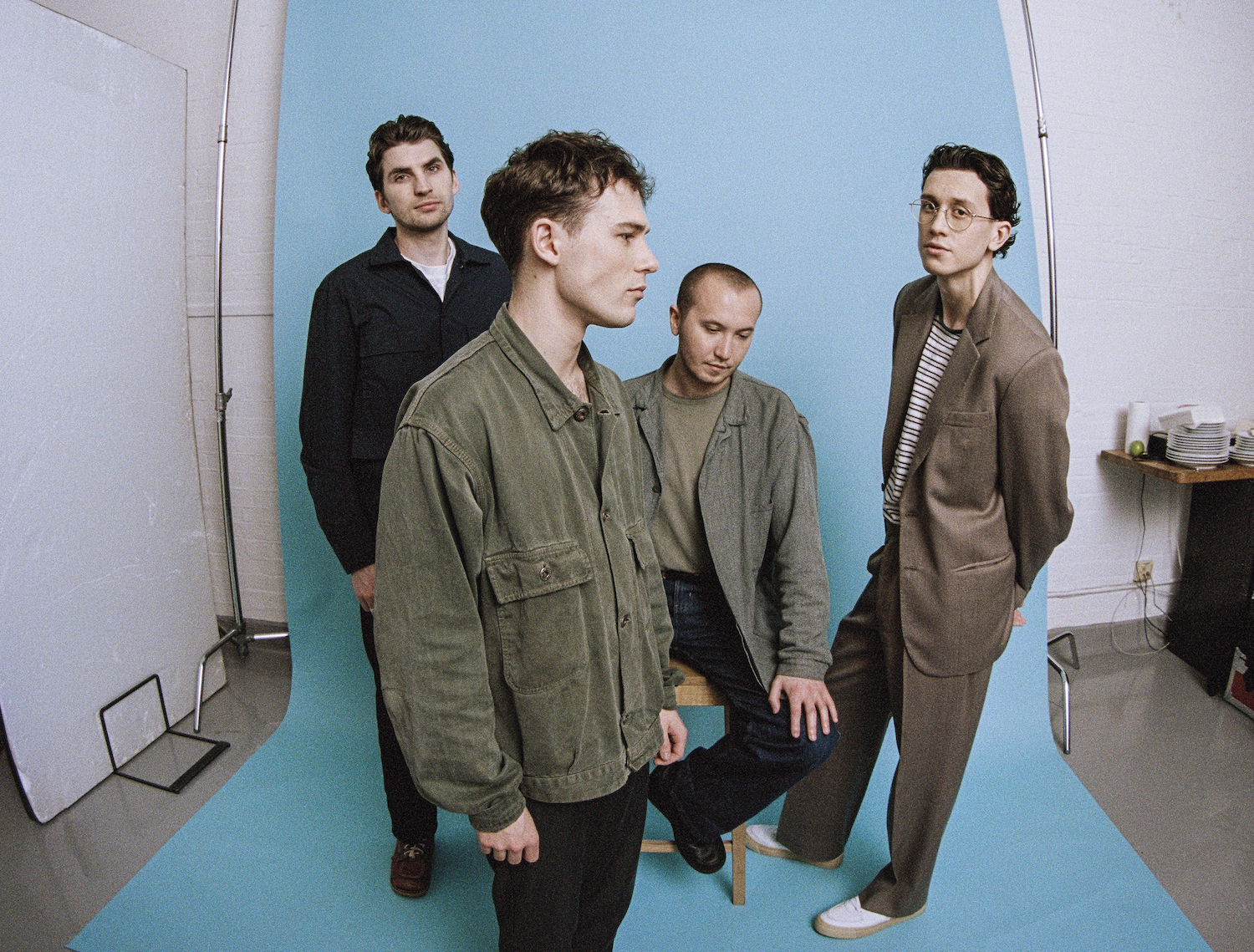 Magic gang press shot