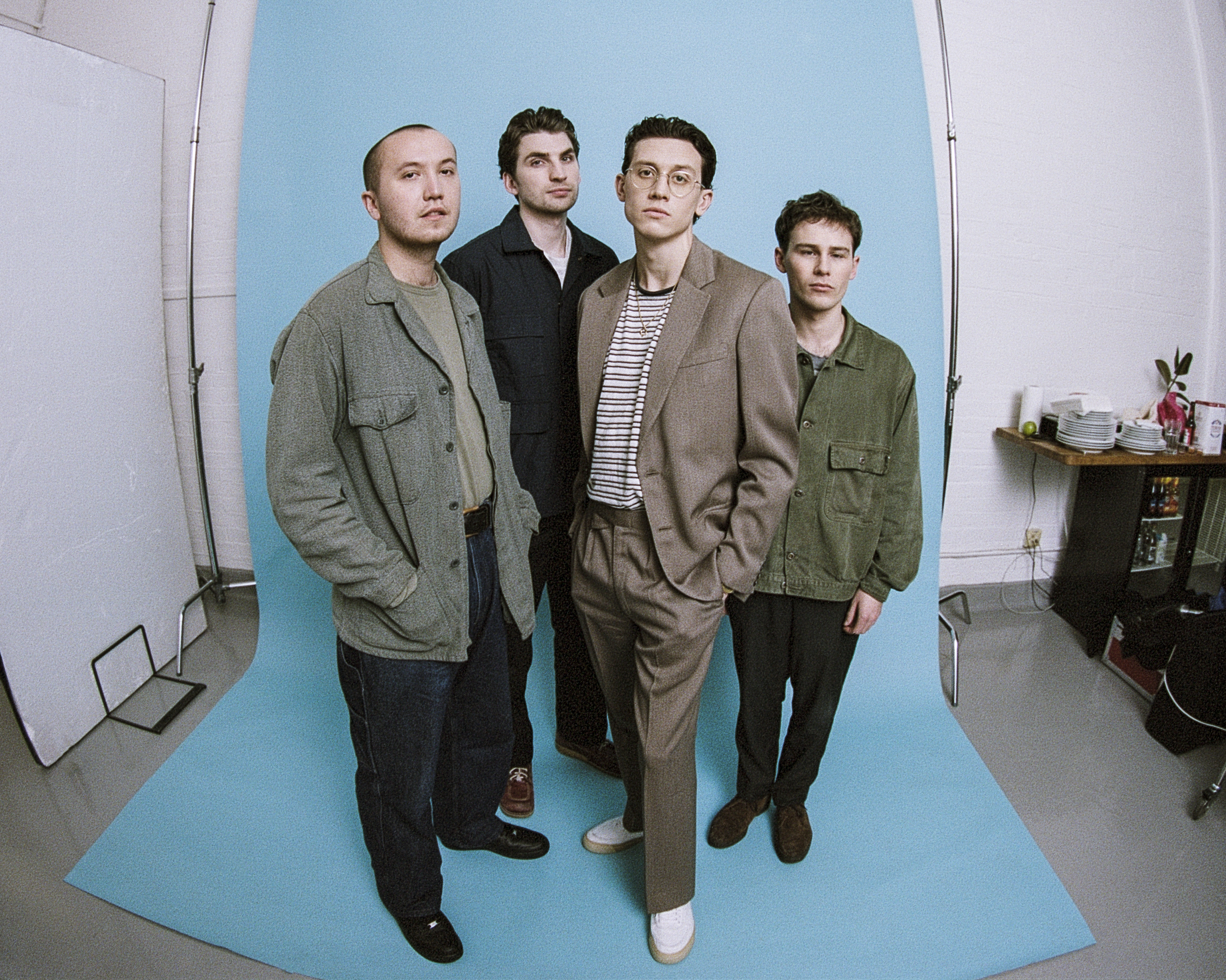 Magic gang press shot 2