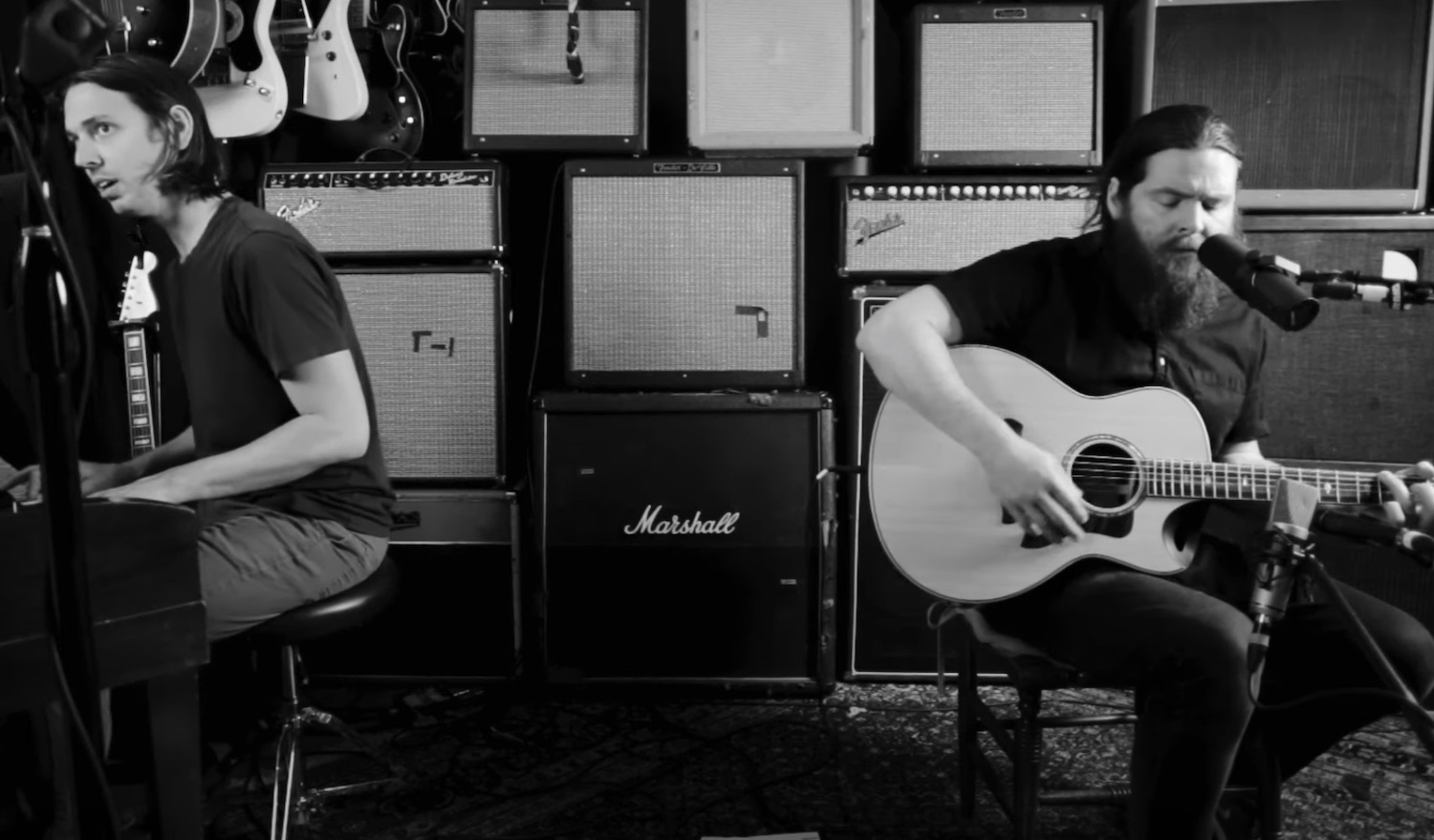 Manchester orchestra unknown legend neil young cover siriusxm youtube