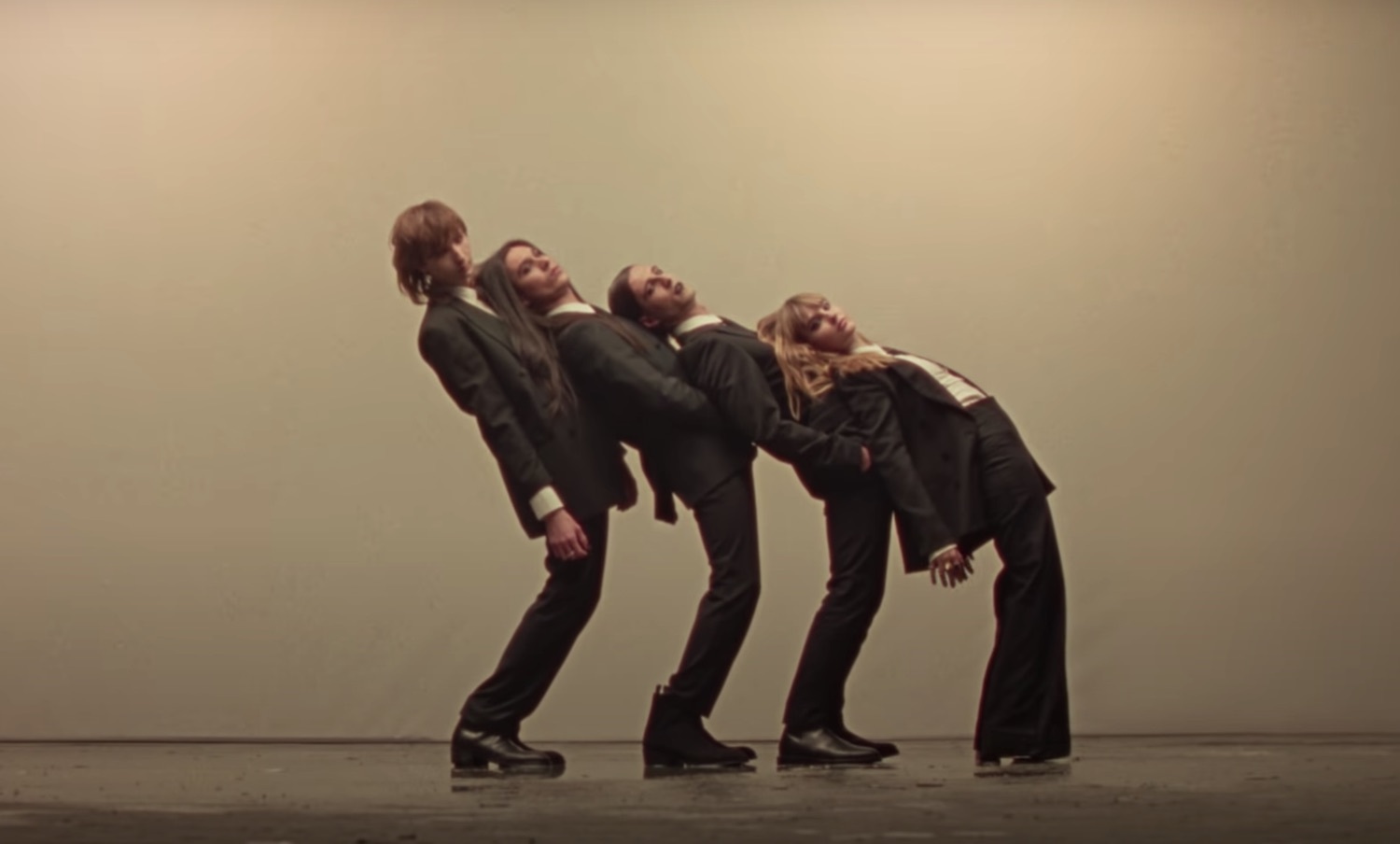 Maneskin ZITTI E BUONI video youtube