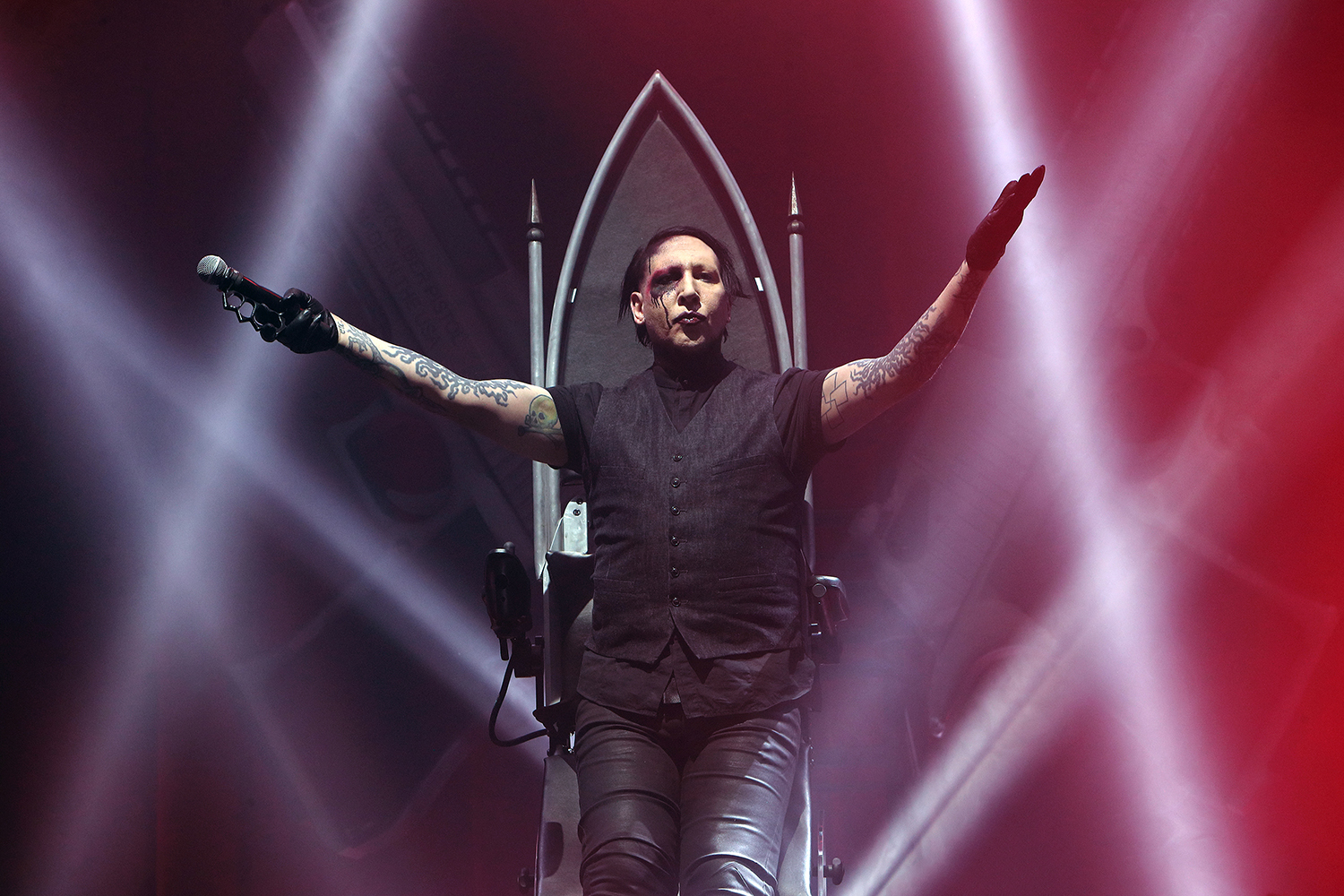 Marilyn manson wembley1217 bc01
