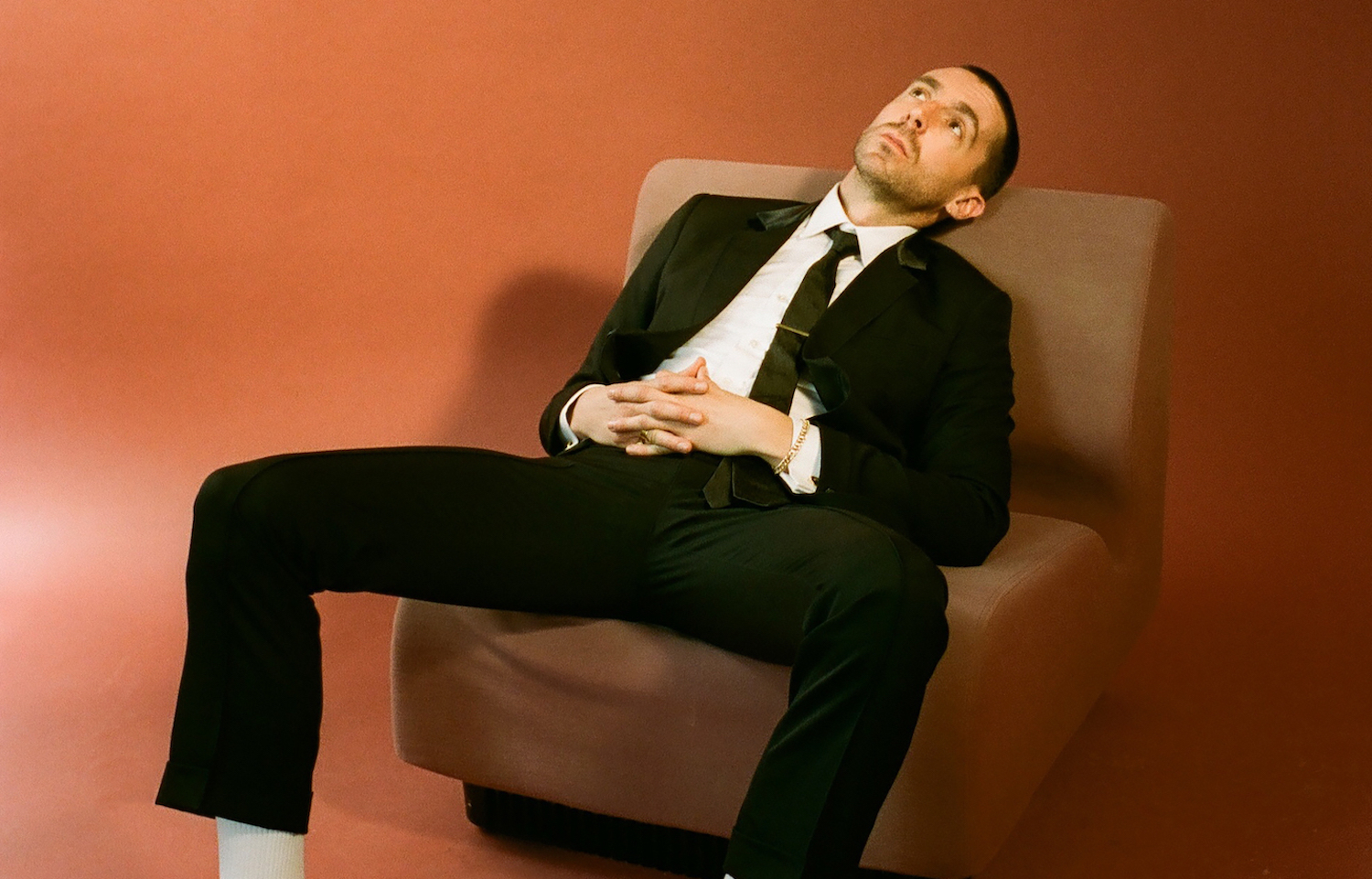 Miles kane 2021 2 credit lauren luxenberg