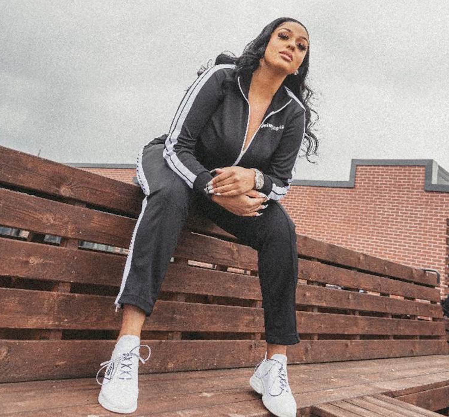 Miss lafamilia mob life 2021