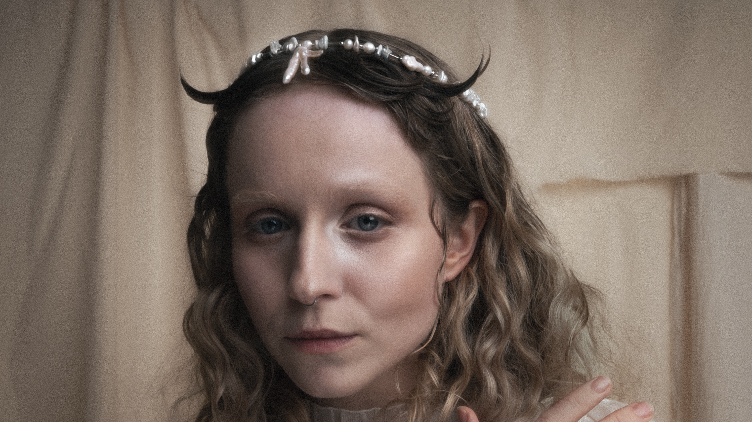 Norwegian art-pop artist Moyka details biggest ever European tour ahead of forthcoming album
