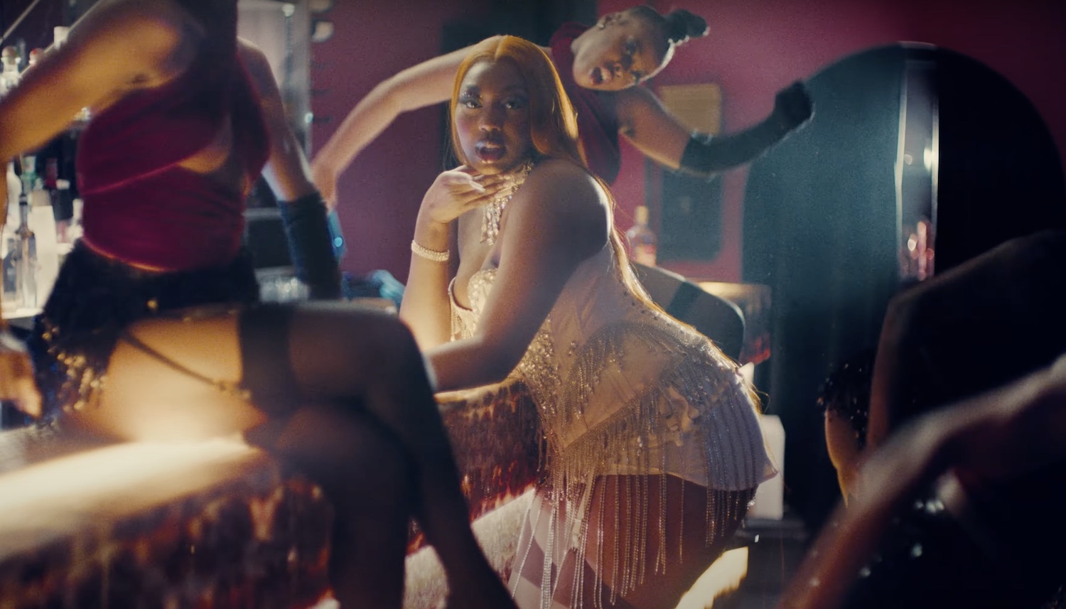 Ms banks bounce video youtube