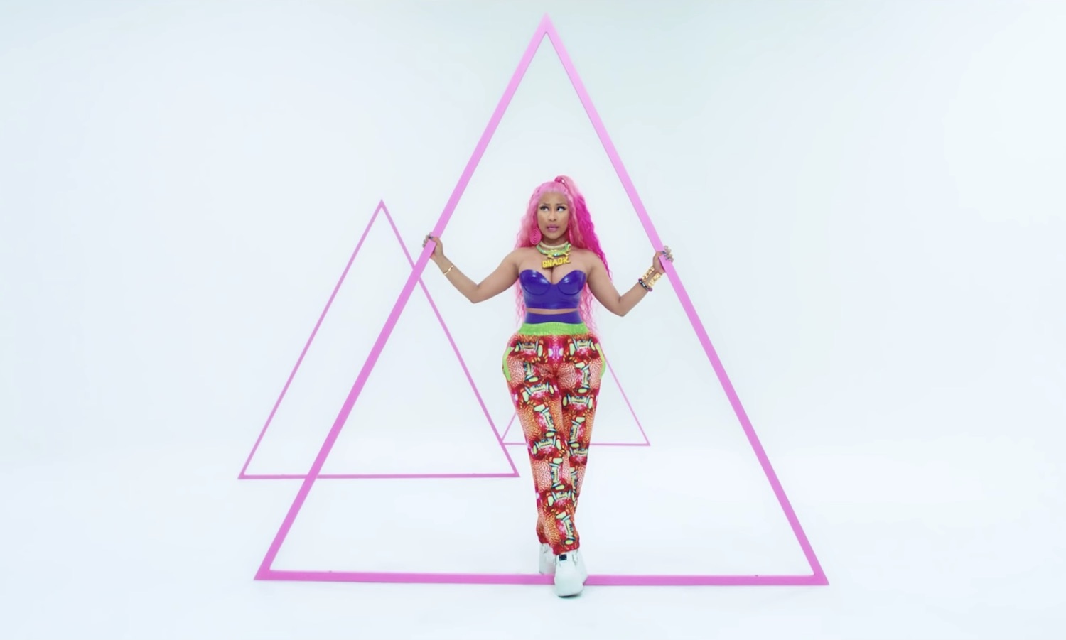 Nicki minaj good form video