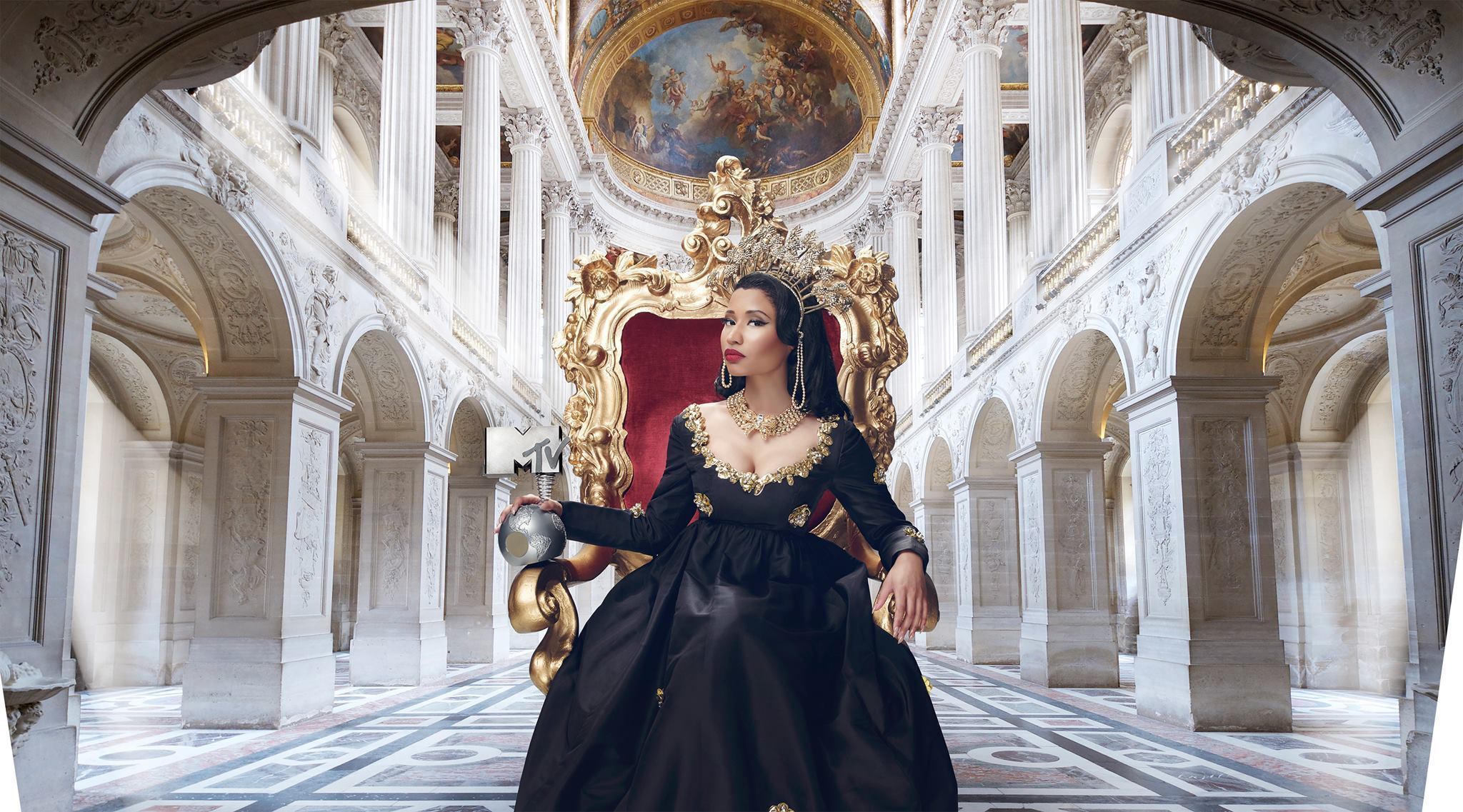 Nicki minaj ema 2014