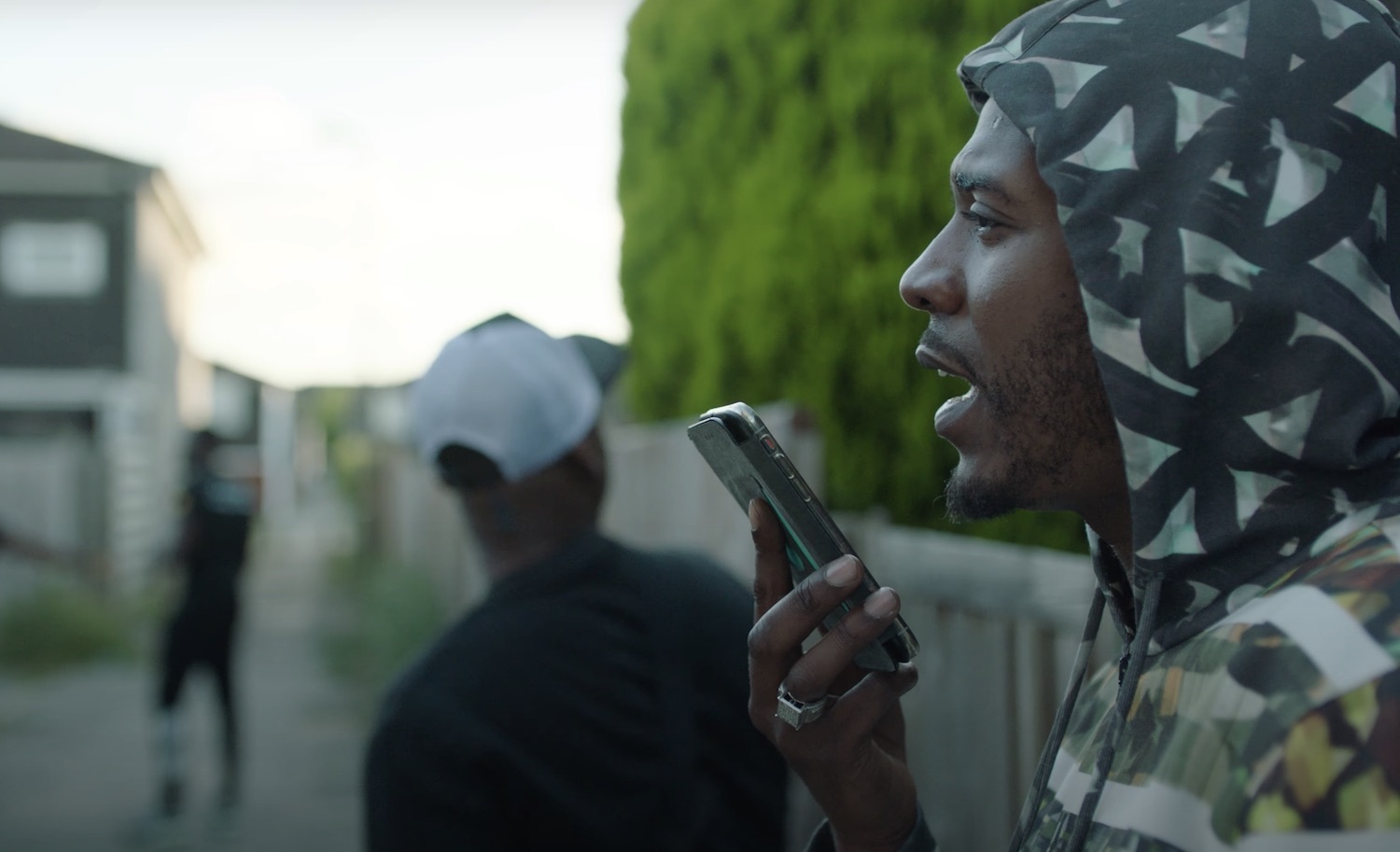 Nines crabs in a bucket film