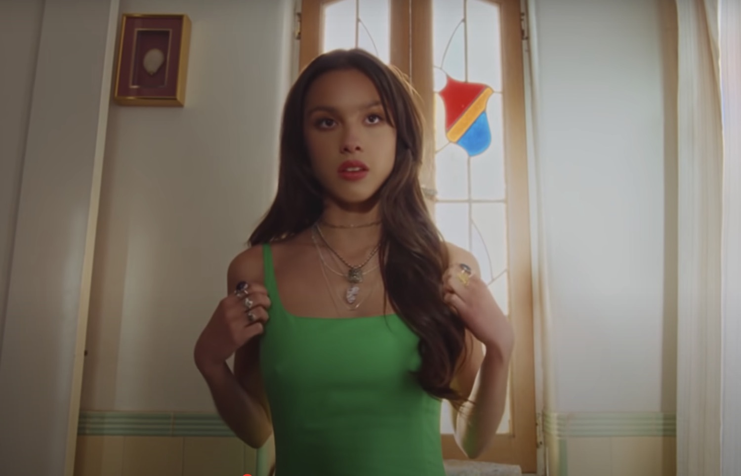 Olivia rodrigo deja vu video youtube