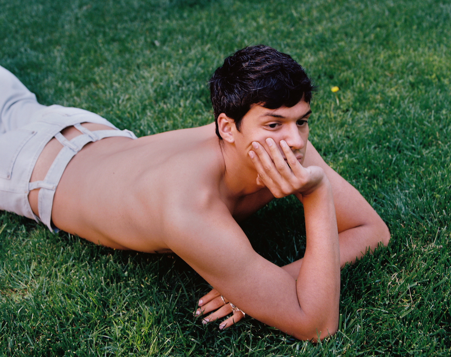 Omar apollo lead press by aidan cullen