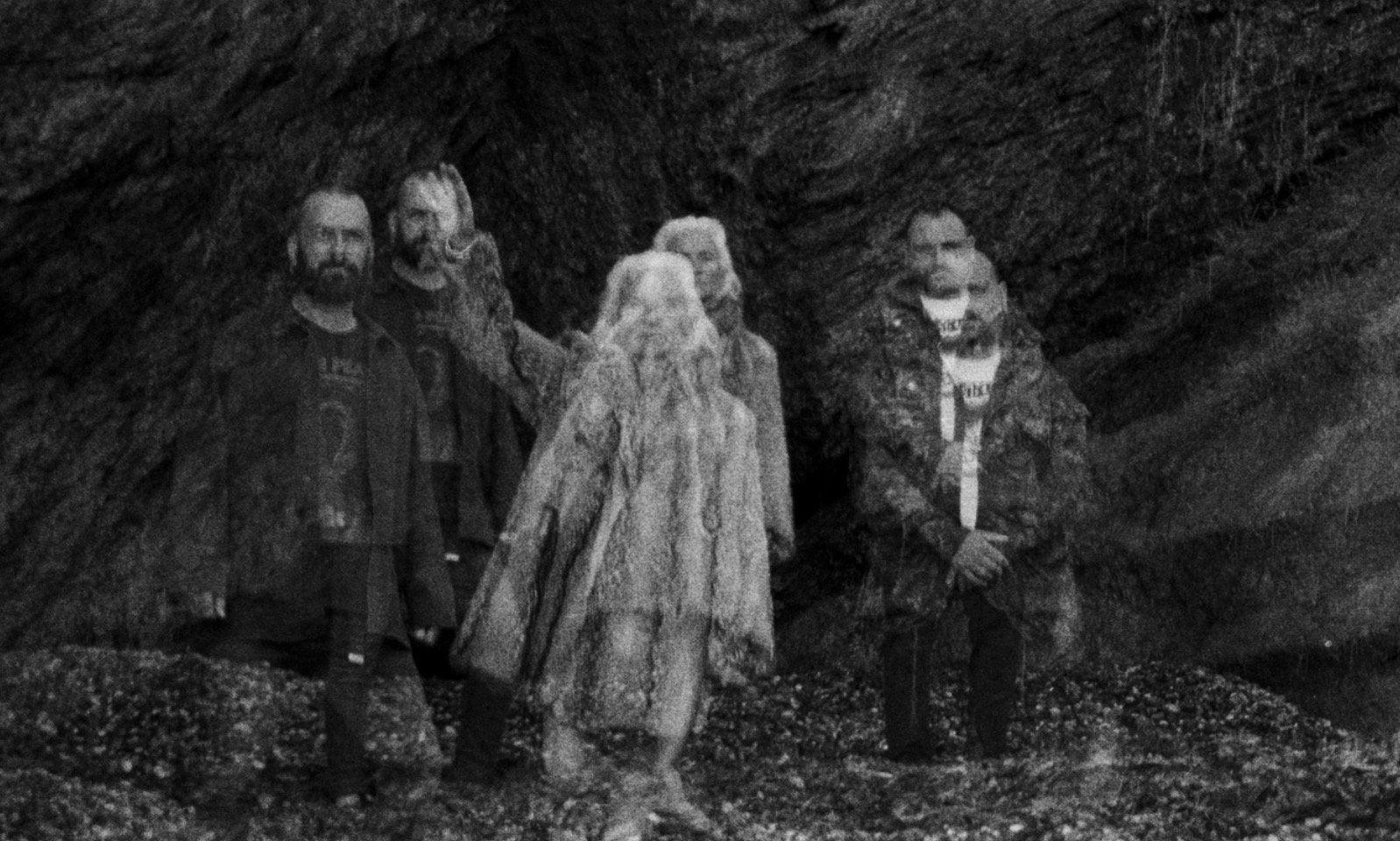 Lankum side-project One Leg One Eye announce new album Crone with Olwen Fouéré collaboration