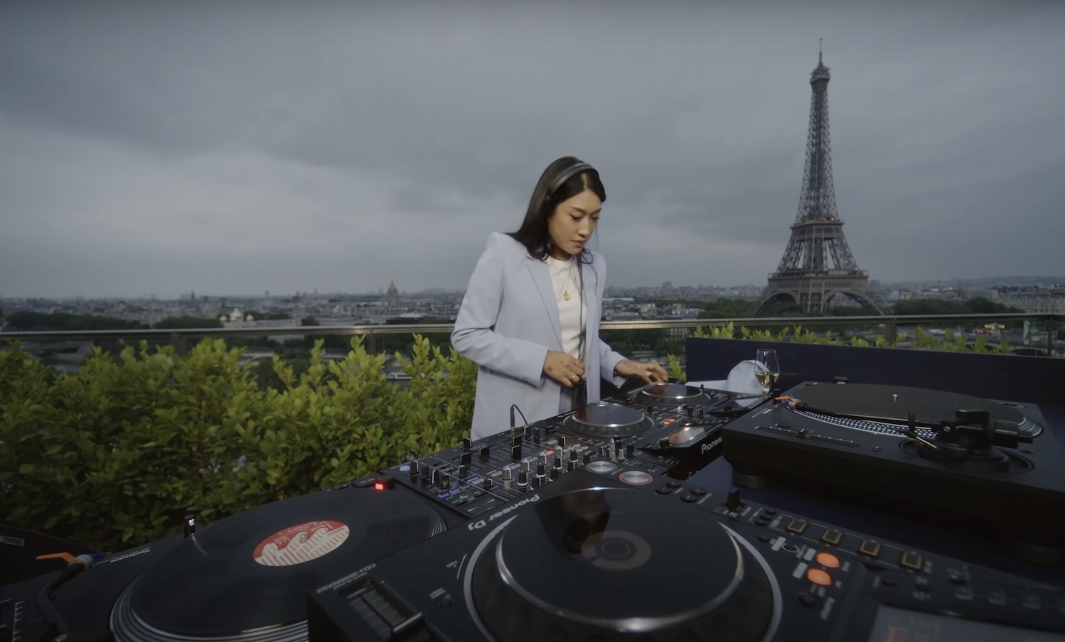 Peggy gou montblanc Maison Kitsune paris 2021 youtube