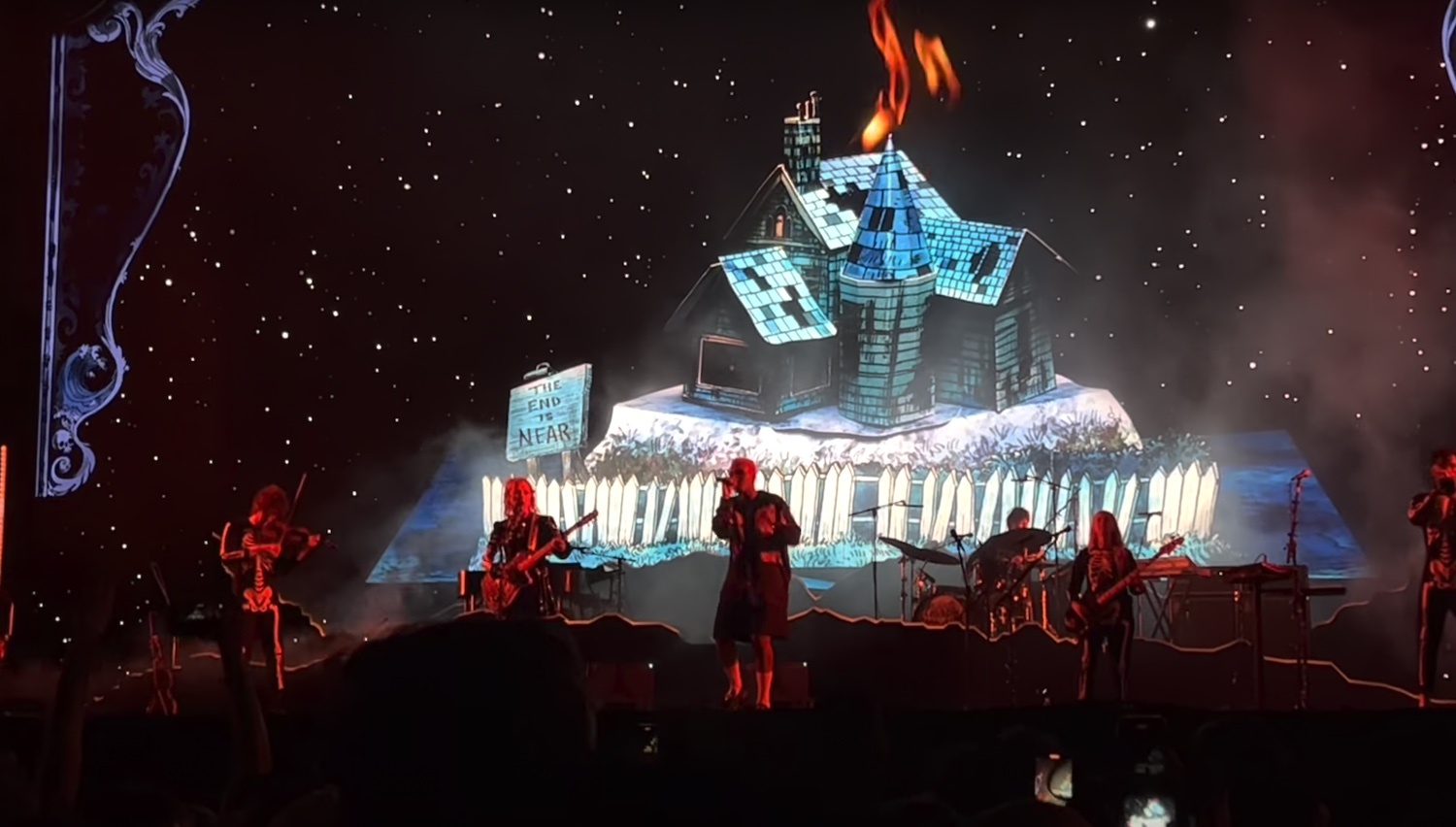 Phoebe bridgers arlo parks i know the end coachella 2022 youtube