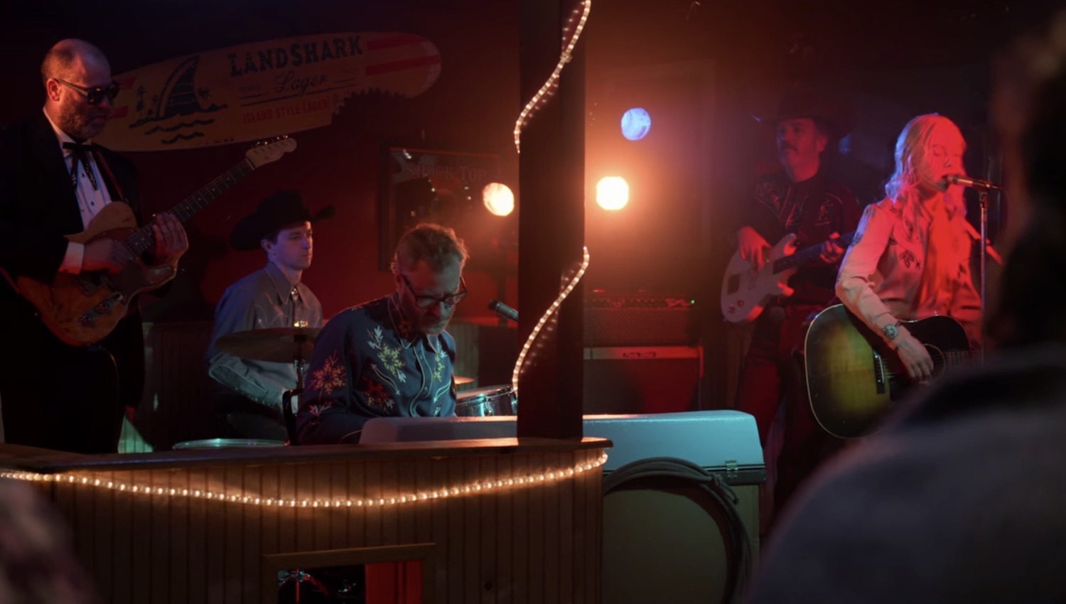 Phoebe bridgers matt berninger between two ferns