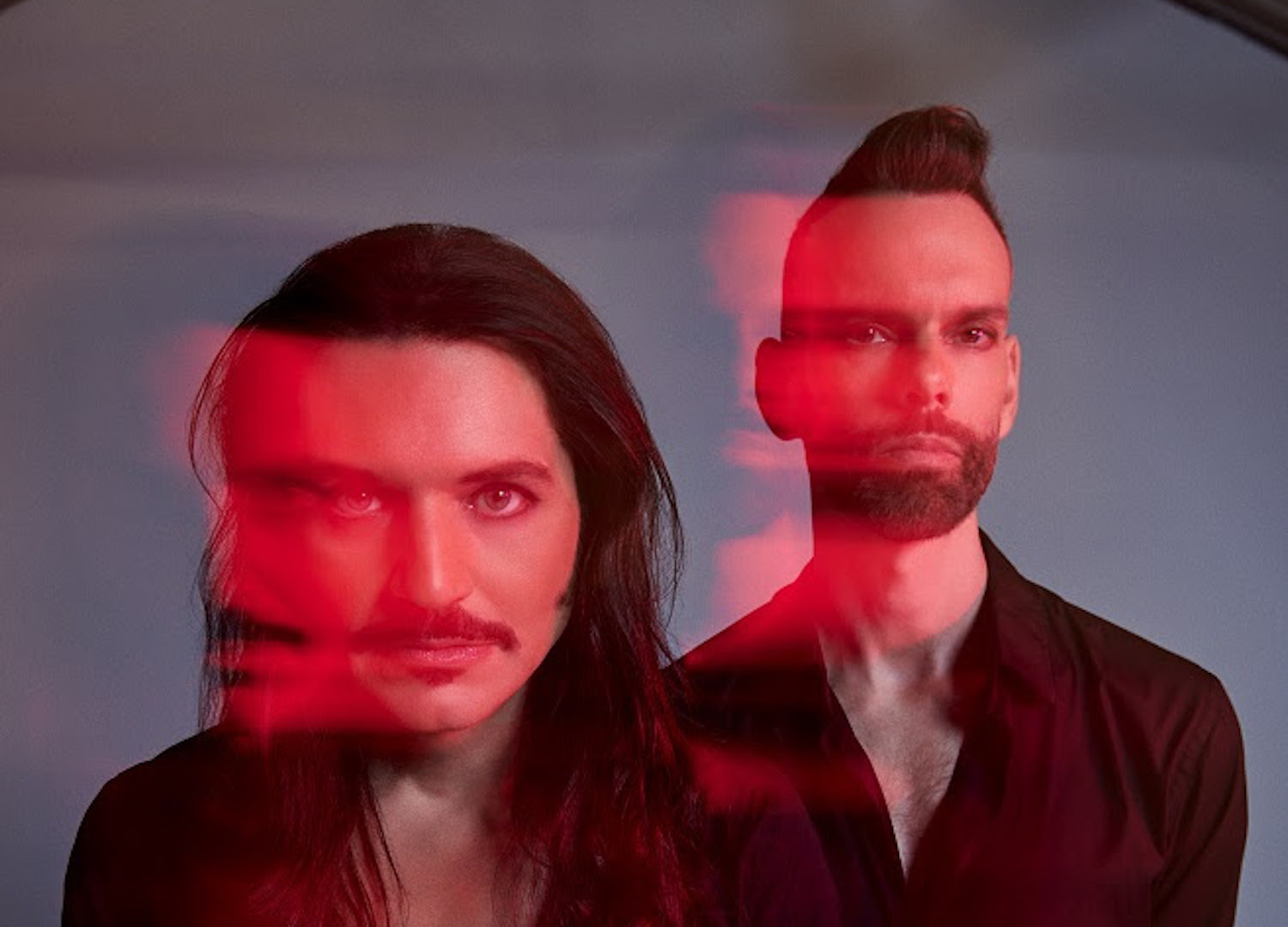 Placebo portrait with slow shutter effect
