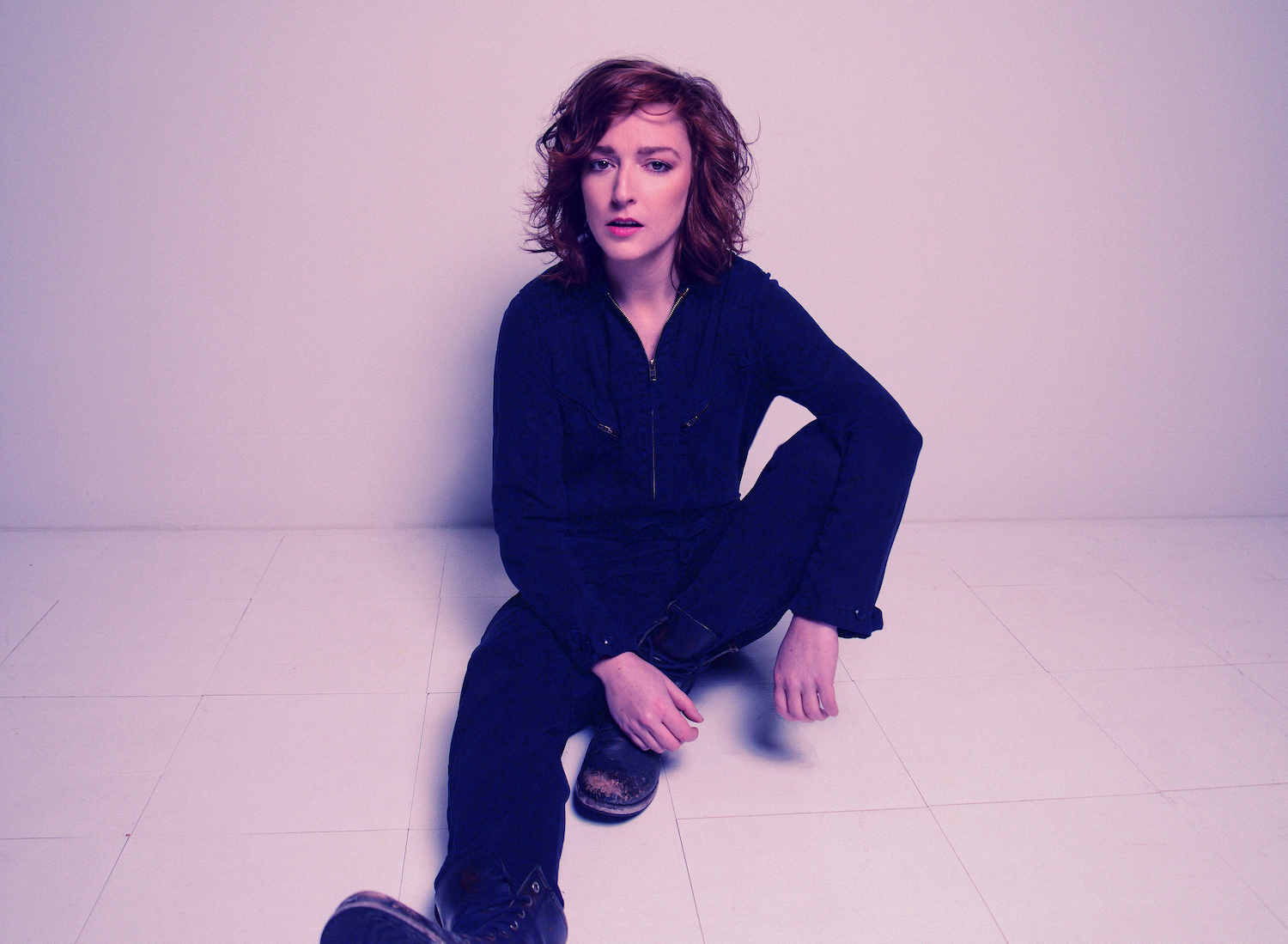 Pronoun isys press photo 2