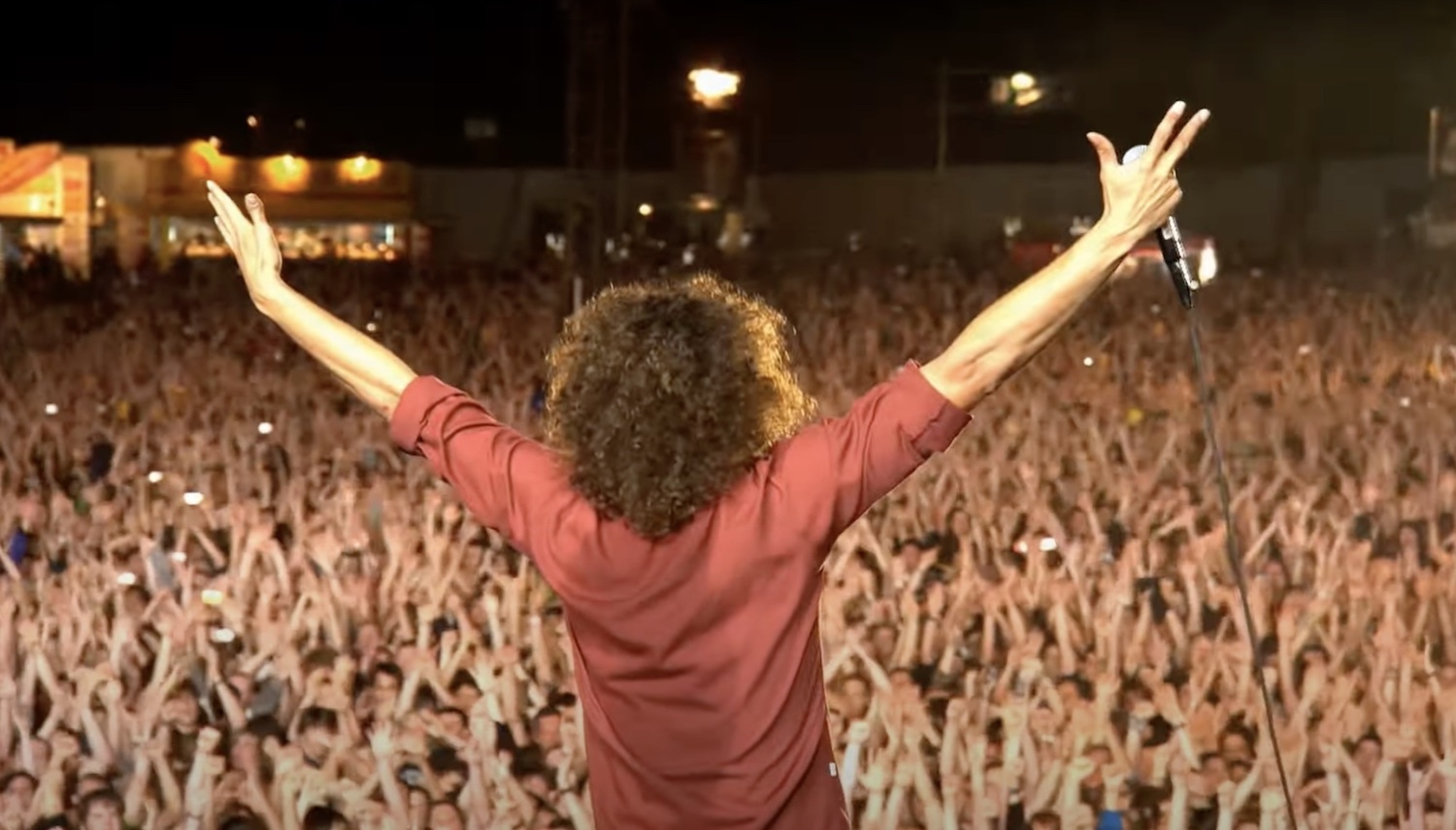 Rage against the machine killing in the name finsbury park youtube