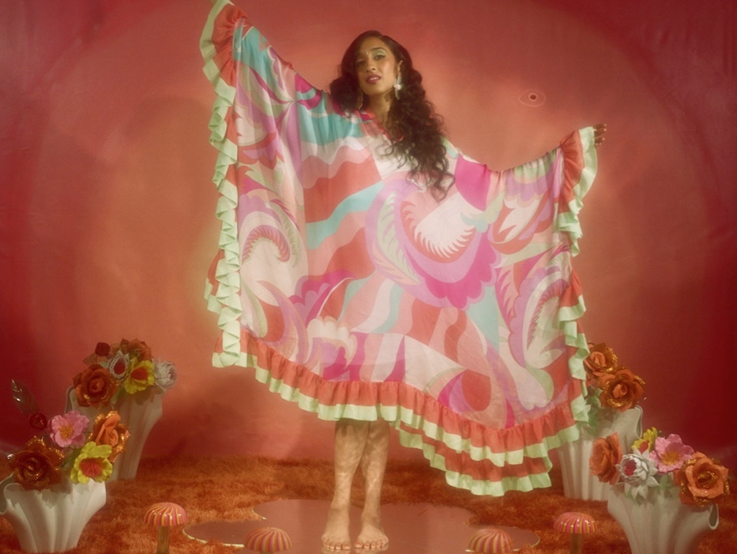 Raveena stronger press pic