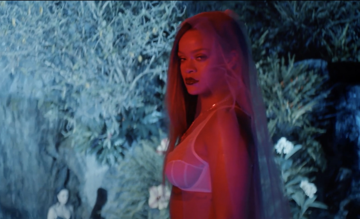 Rihanna savage x fenty rainforest yt