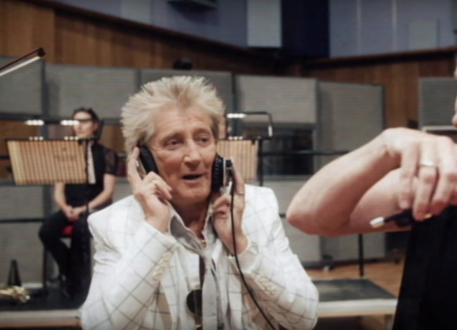 Rod stewart philharmonic orchestra