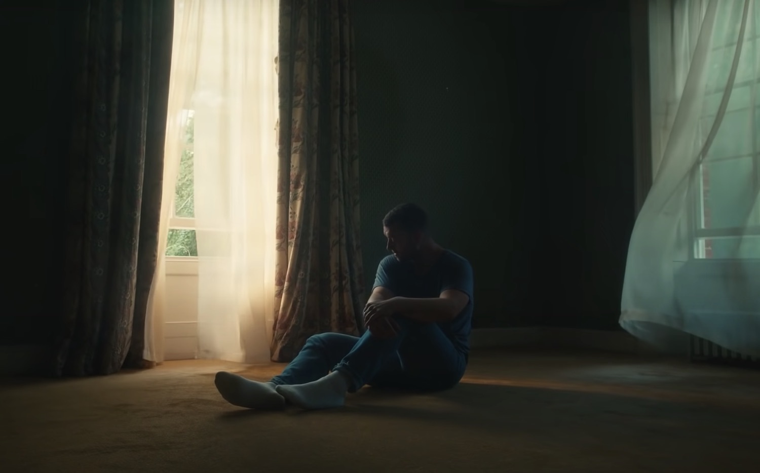 Sam smith diamonds video yt