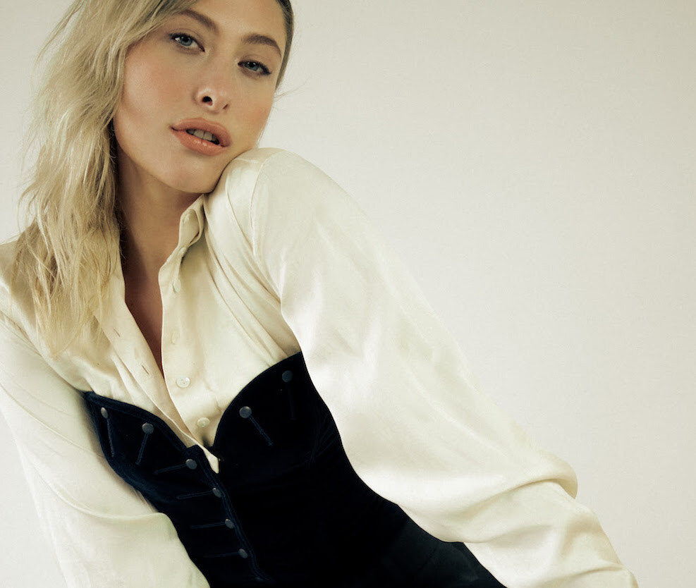 Samantha urbani corset 2023