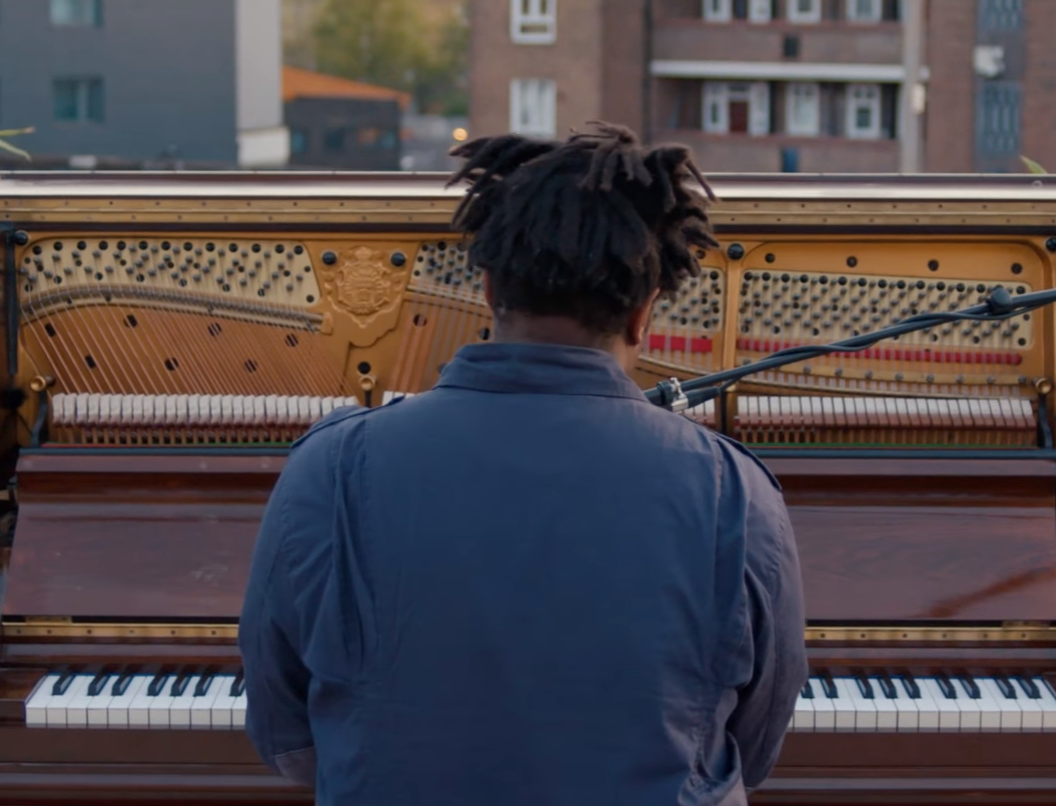 Sampha fader