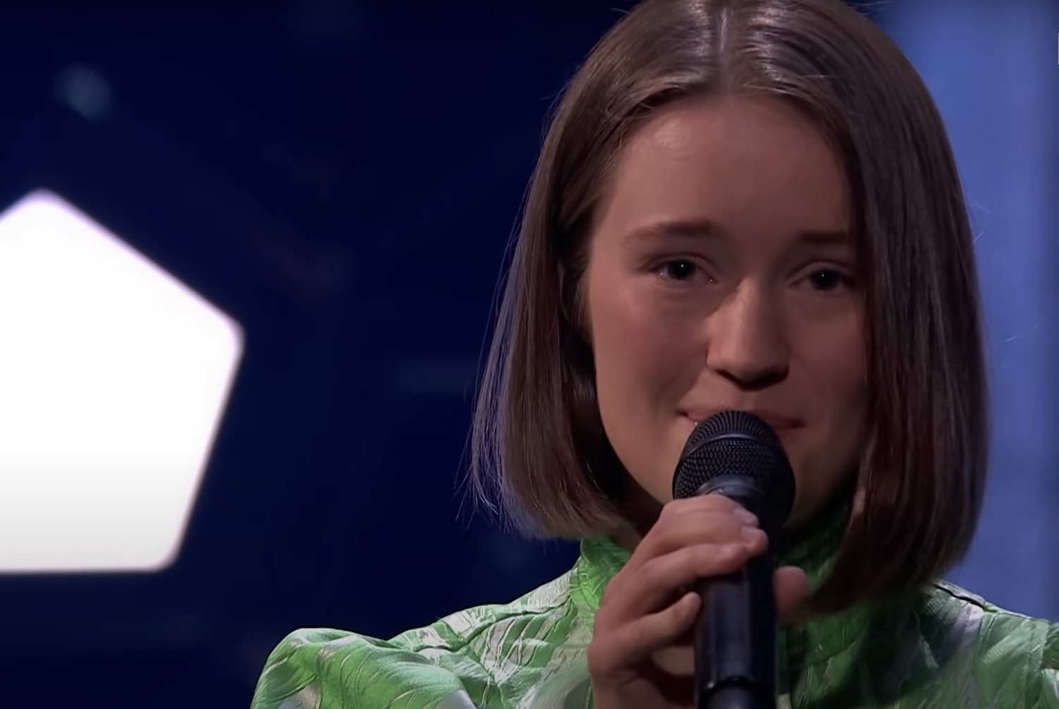 Sigrid Home To You Lindmo 2020 youtube
