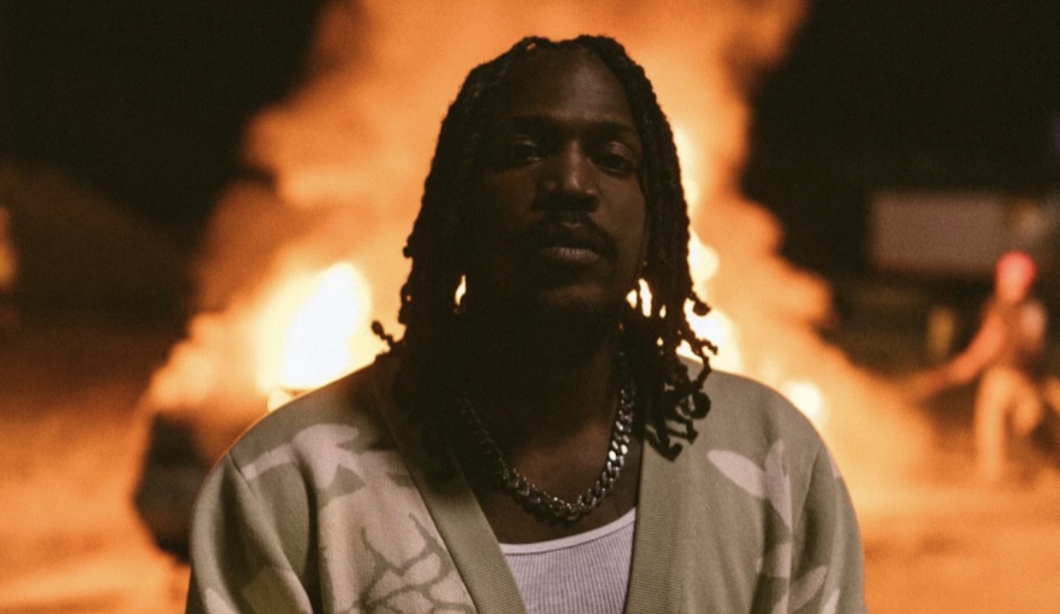 Sir life is good press shot 2022 no credit given