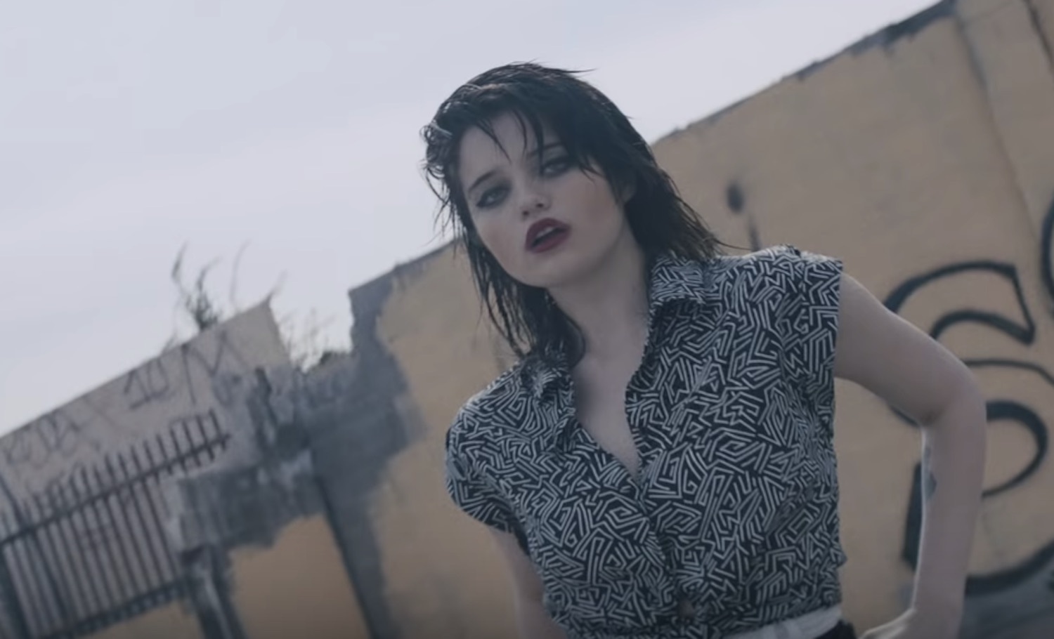 Sky ferreira i blame myself vid