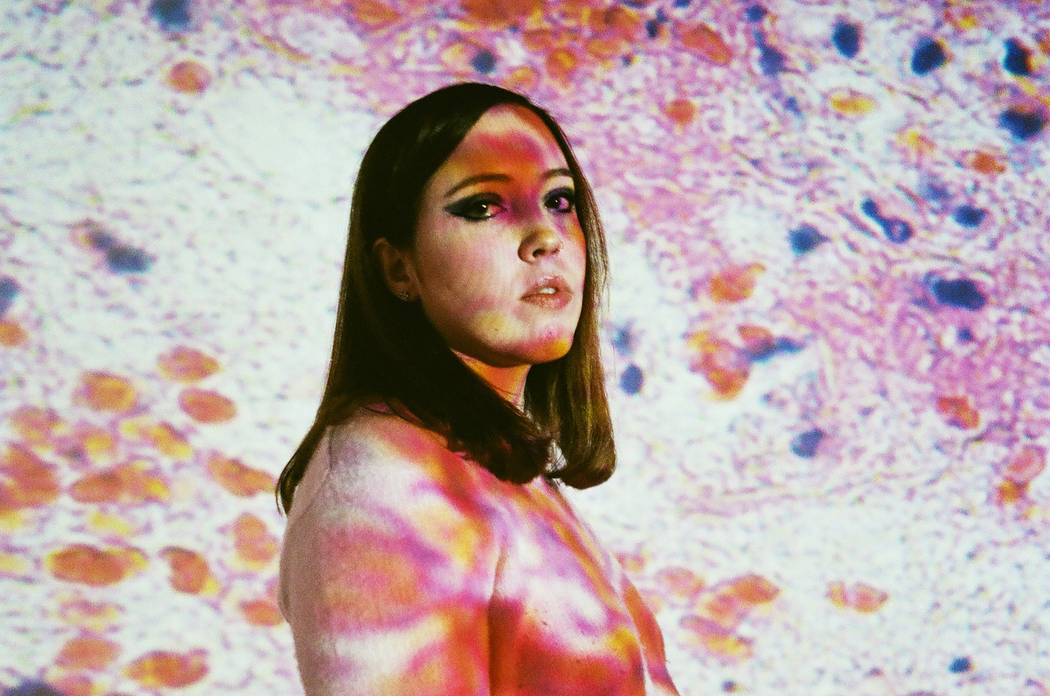 Soccer mommy 2022 press shot 2 credit sophie hur