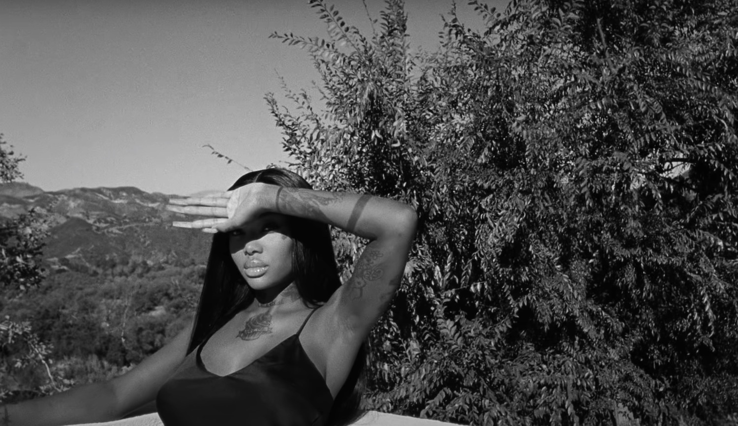 Summer walker body video youtube