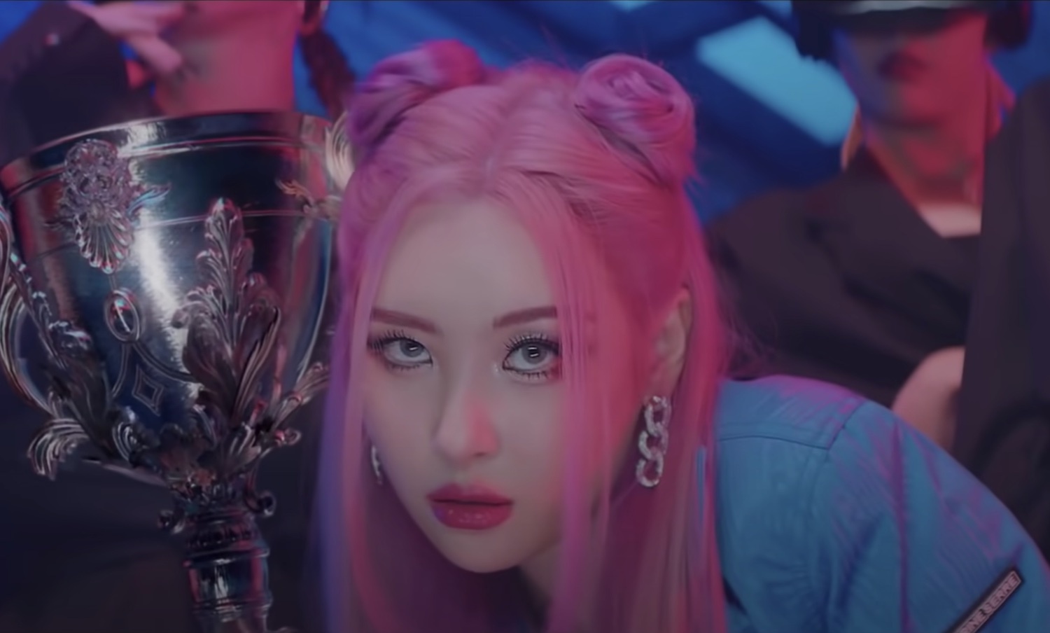 Sunmi Go or Stop video youtube