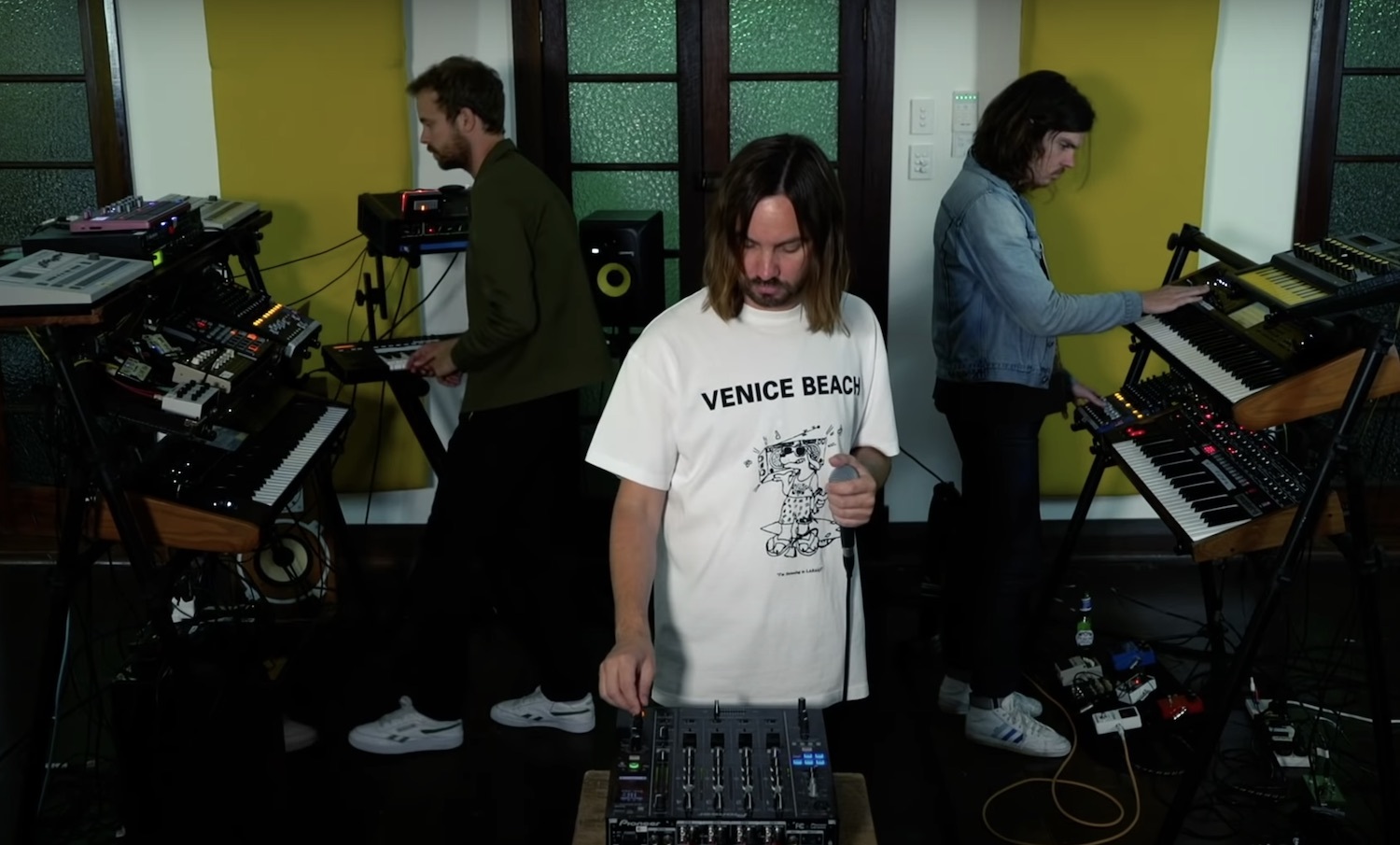 Tame impala say it right nelly furtado cover